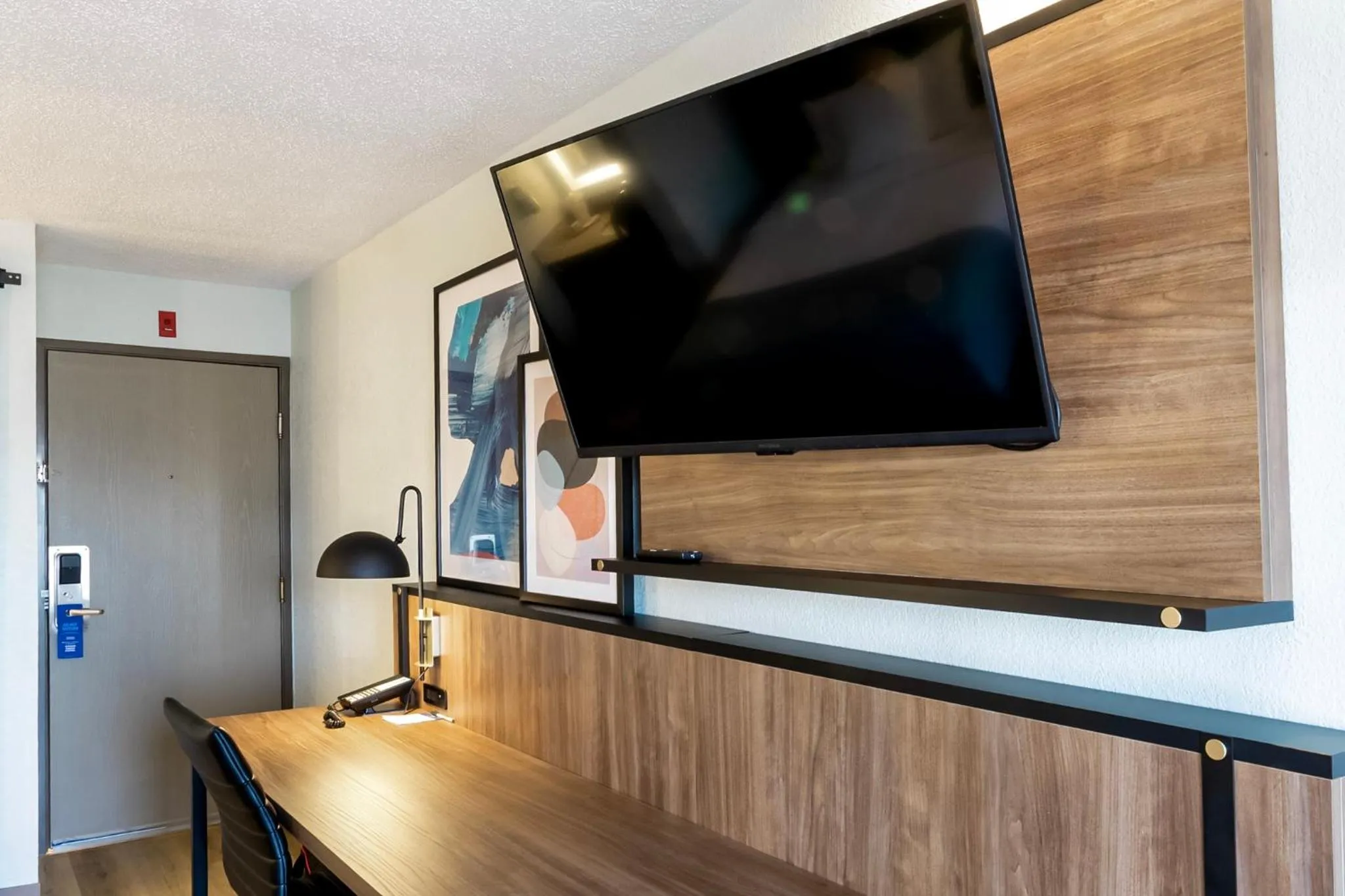 TV and multimedia in Wingate by Wyndham Owensboro