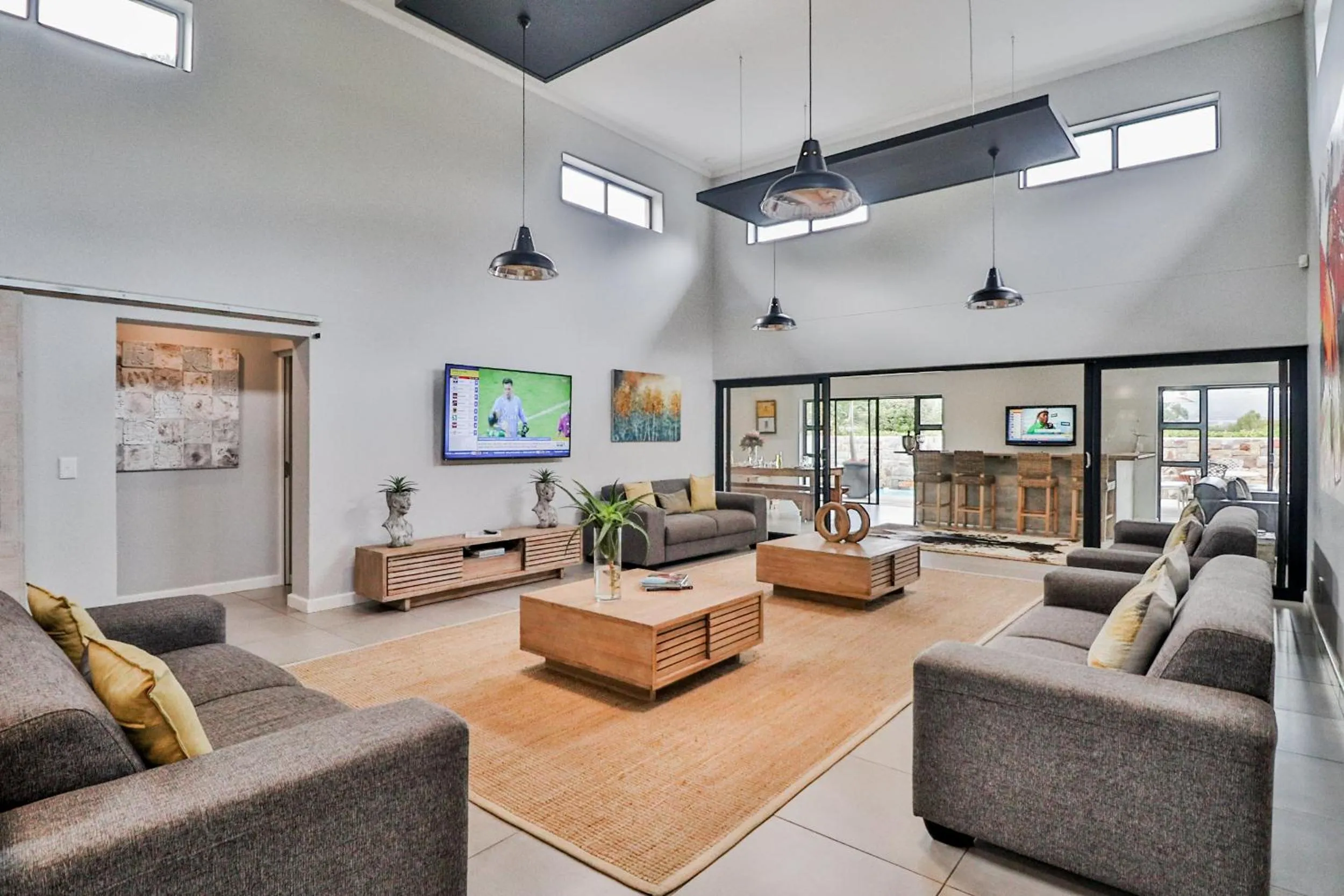 TV and multimedia in The Greens Guest House