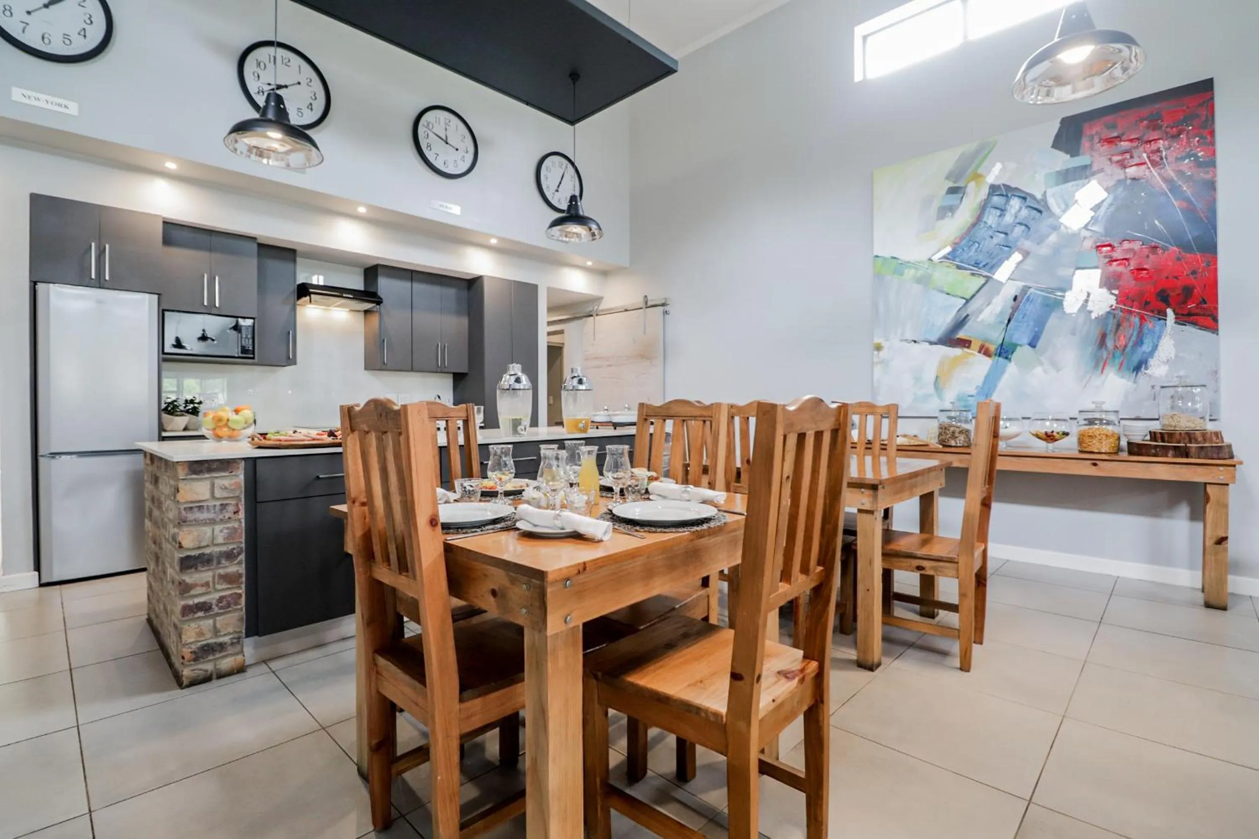 Kitchen or kitchenette in The Greens Guest House