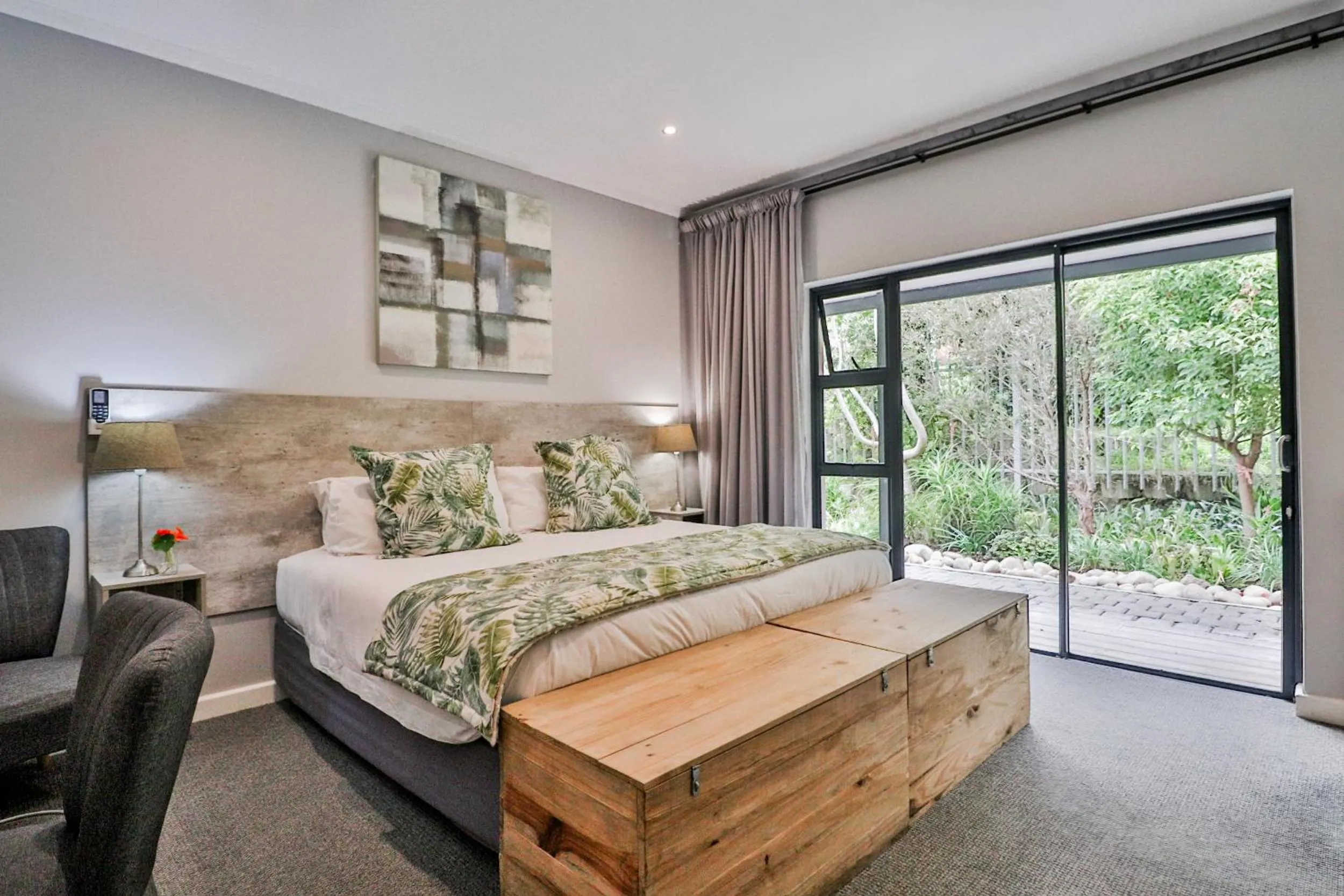 Bed in The Greens Guest House