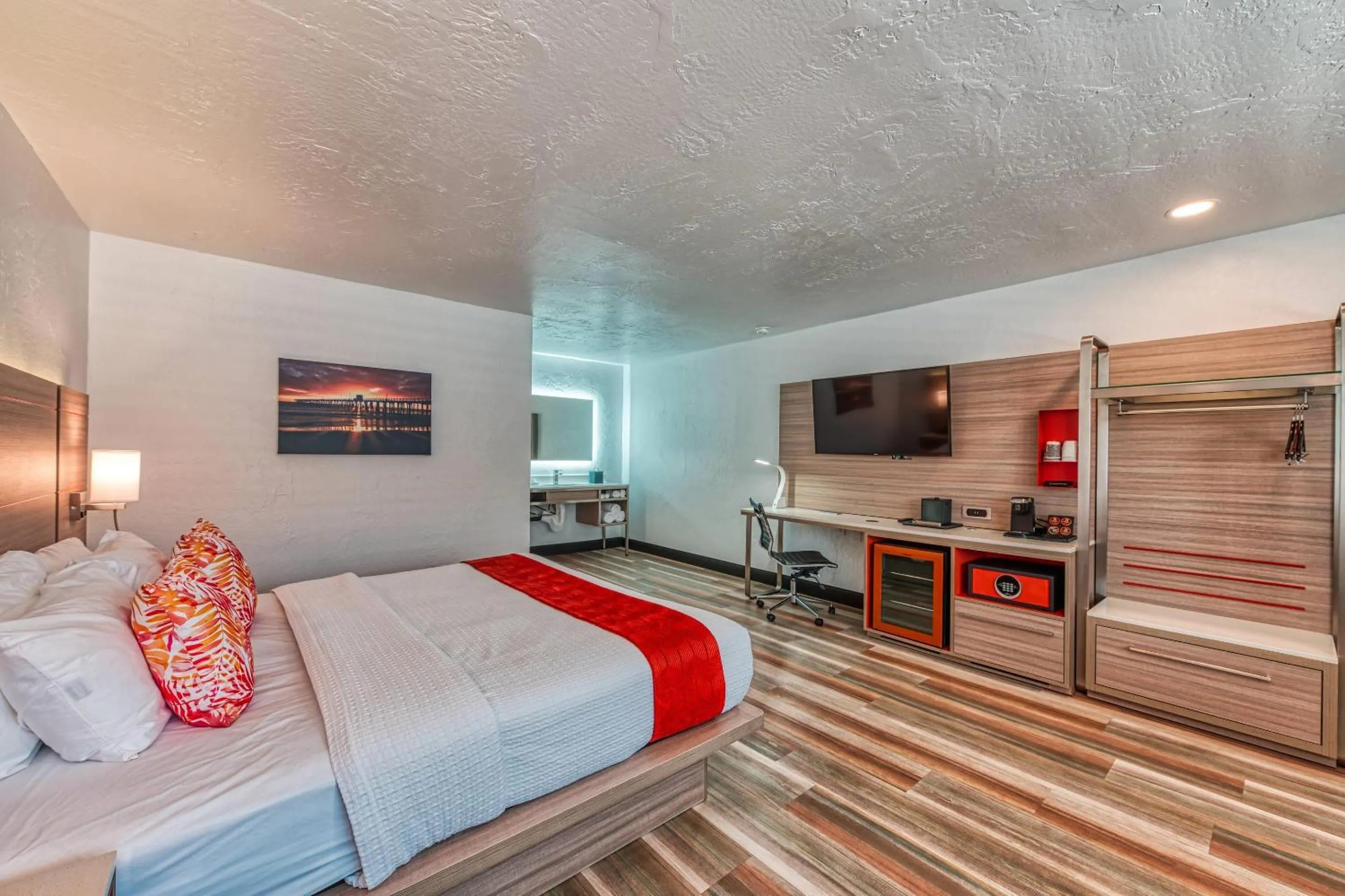 Bedroom, Bed in Casa Via Mar Inn, an Ascend Collection Hotel