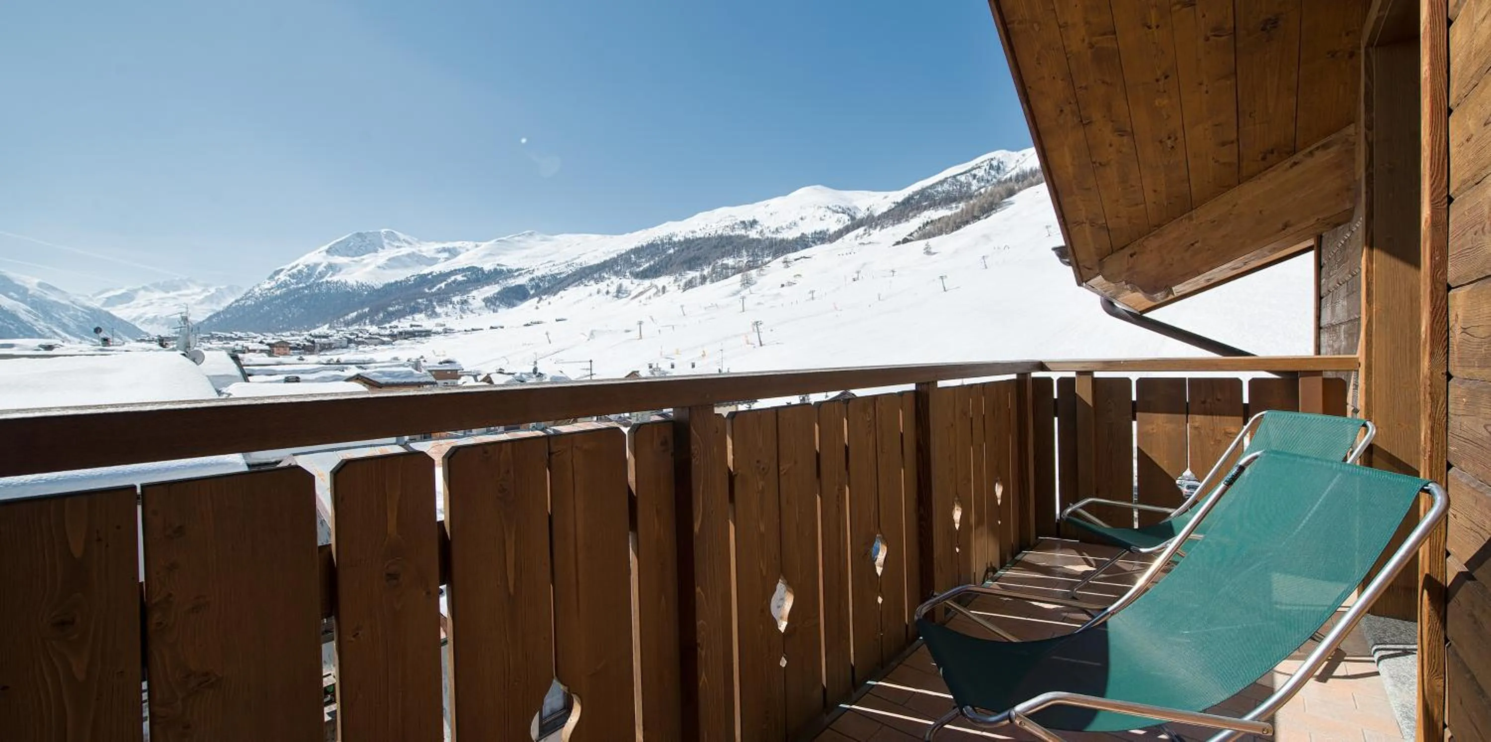 Mountain view in Hotel Cervo