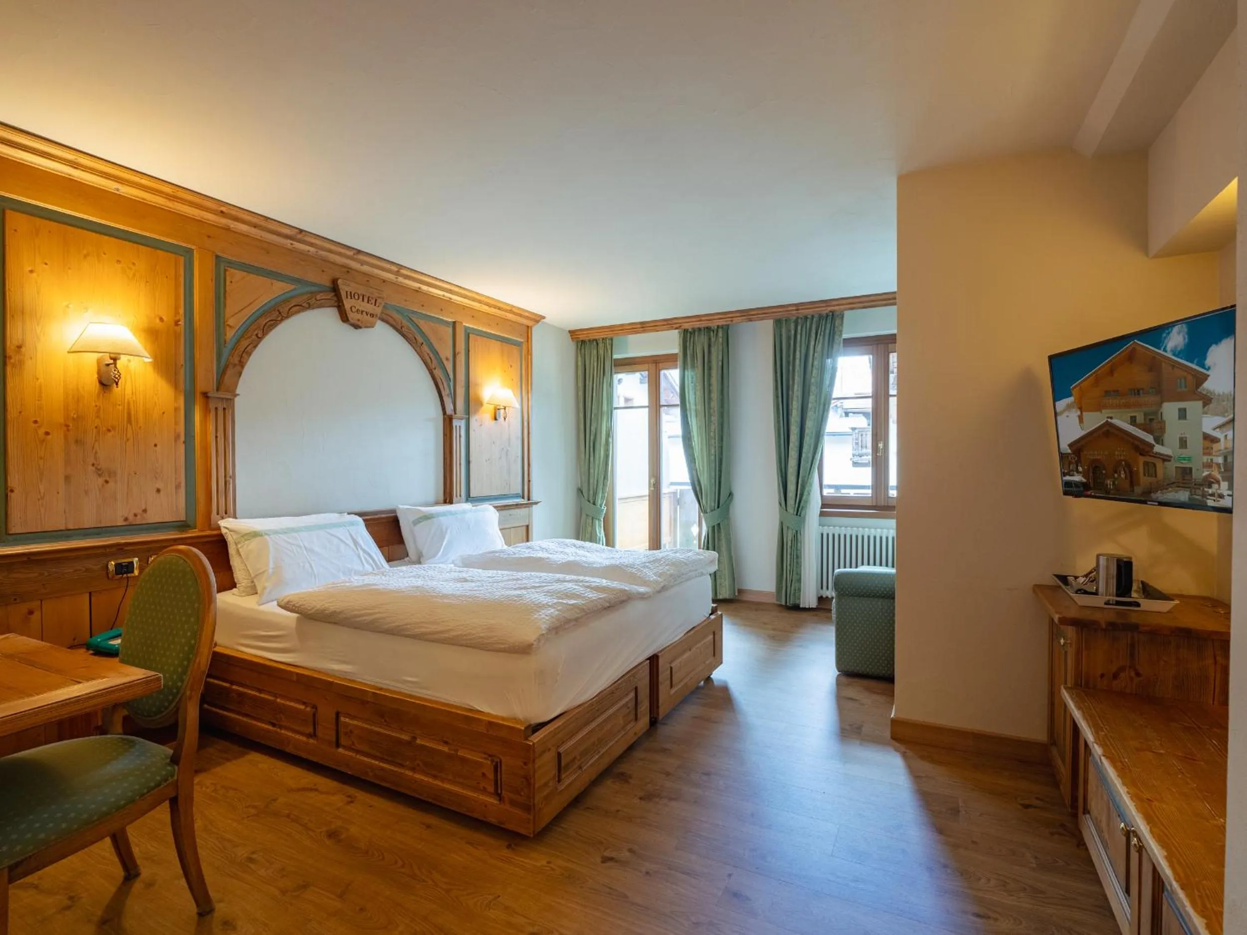 Bedroom, Bed in Hotel Cervo