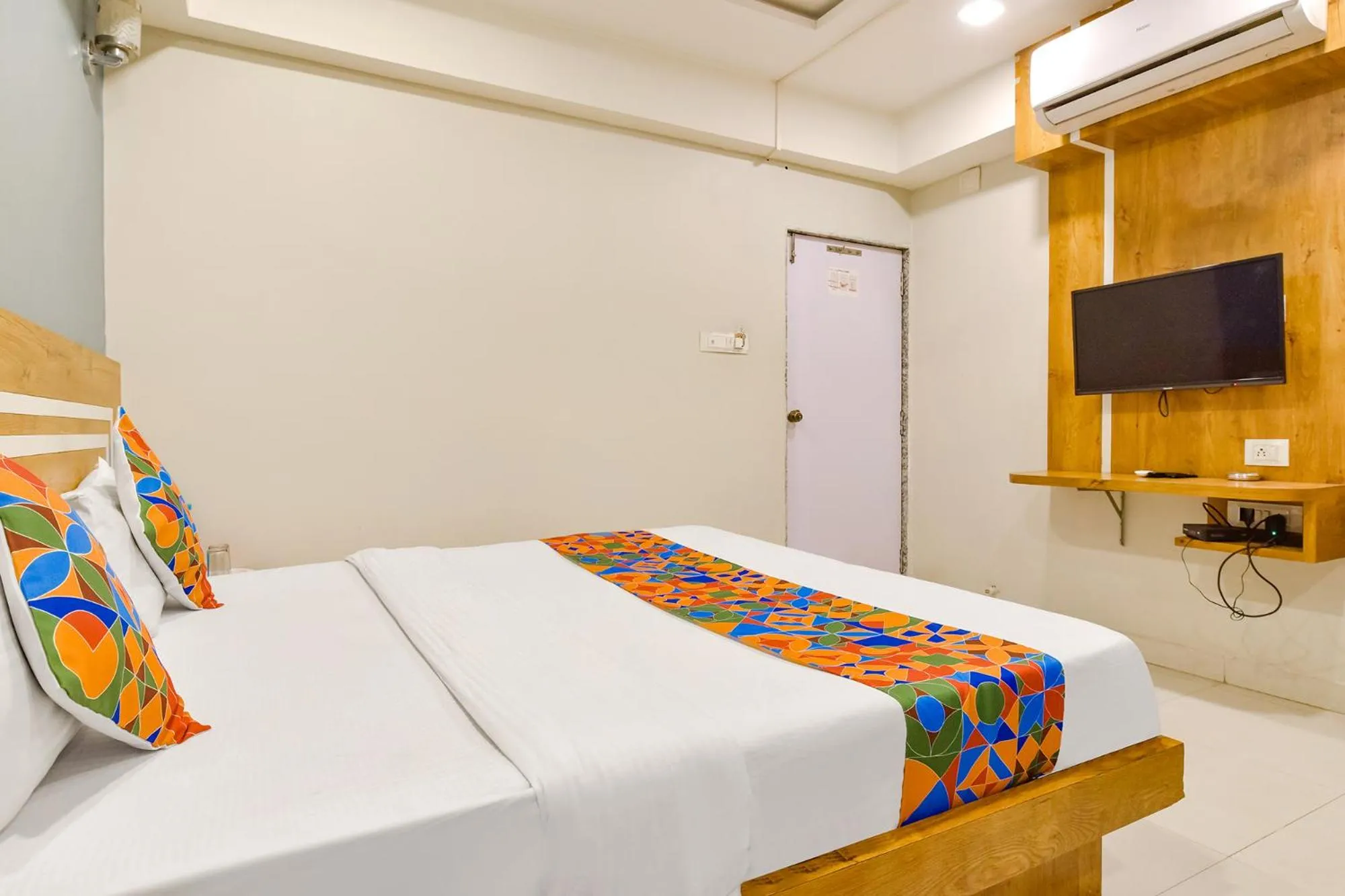 TV and multimedia, Bed in FabHotel Apollo - Nr Odhav Ring Road