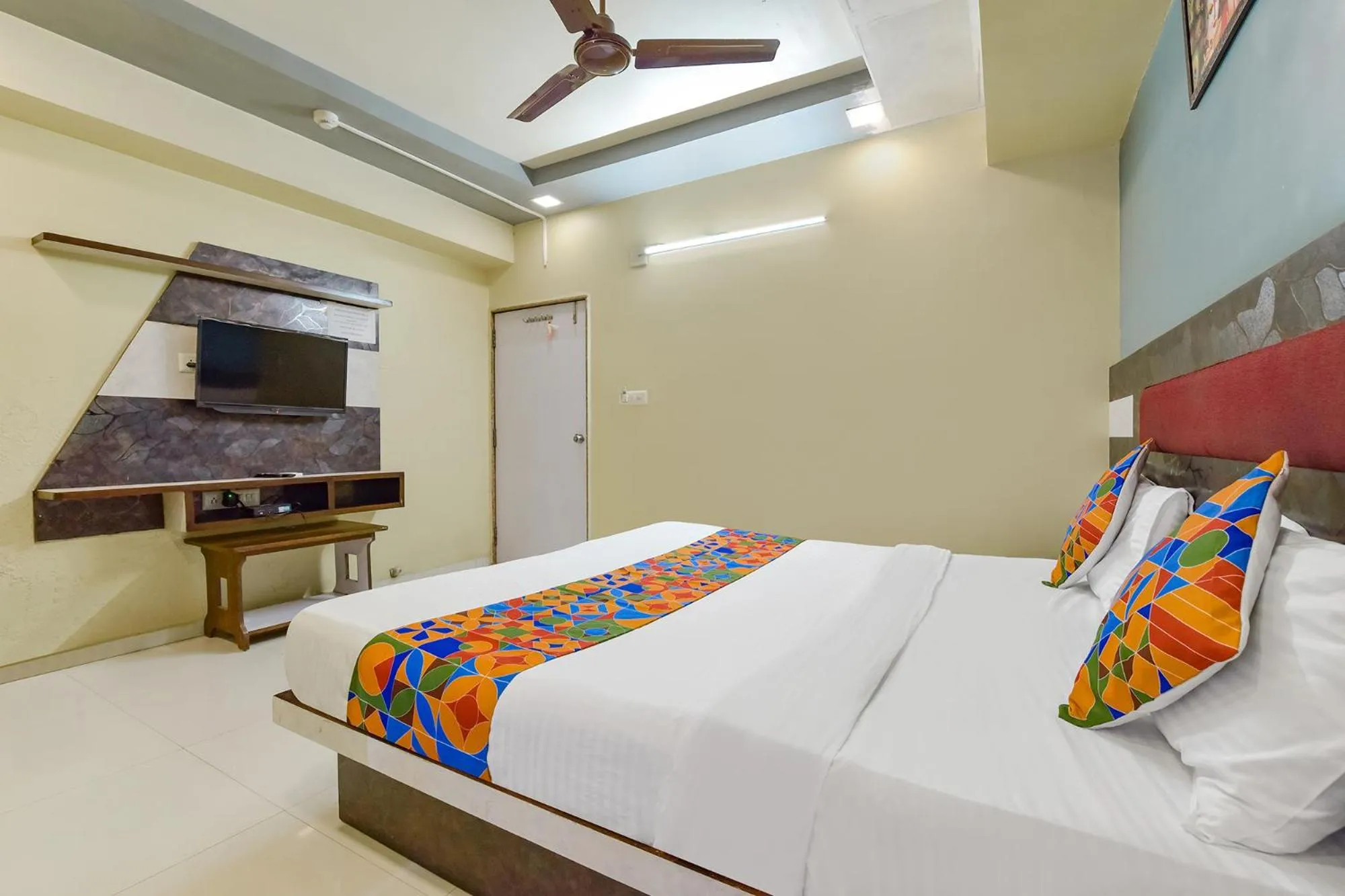 TV and multimedia, Bed in FabHotel Apollo - Nr Odhav Ring Road