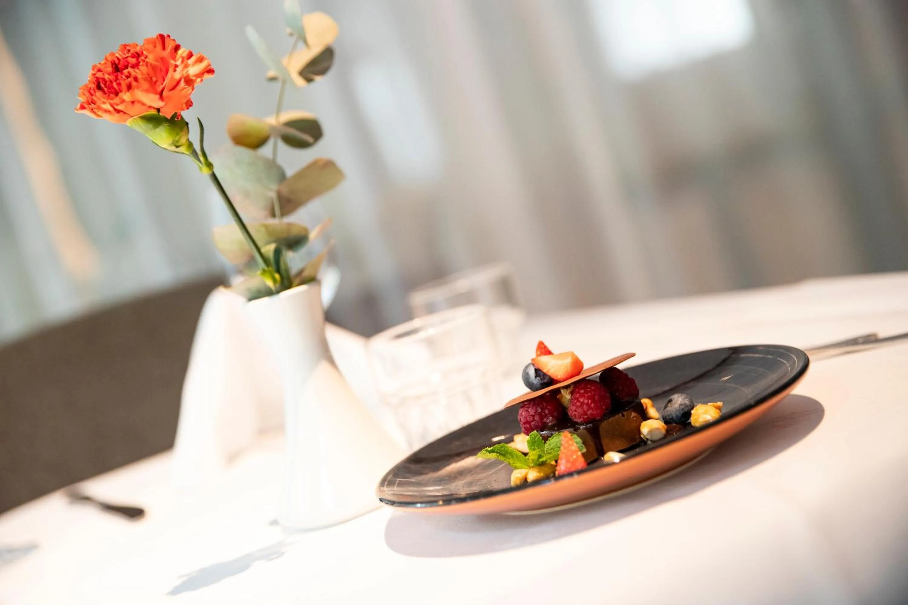 Restaurant/places to eat in Park Alandia Hotel