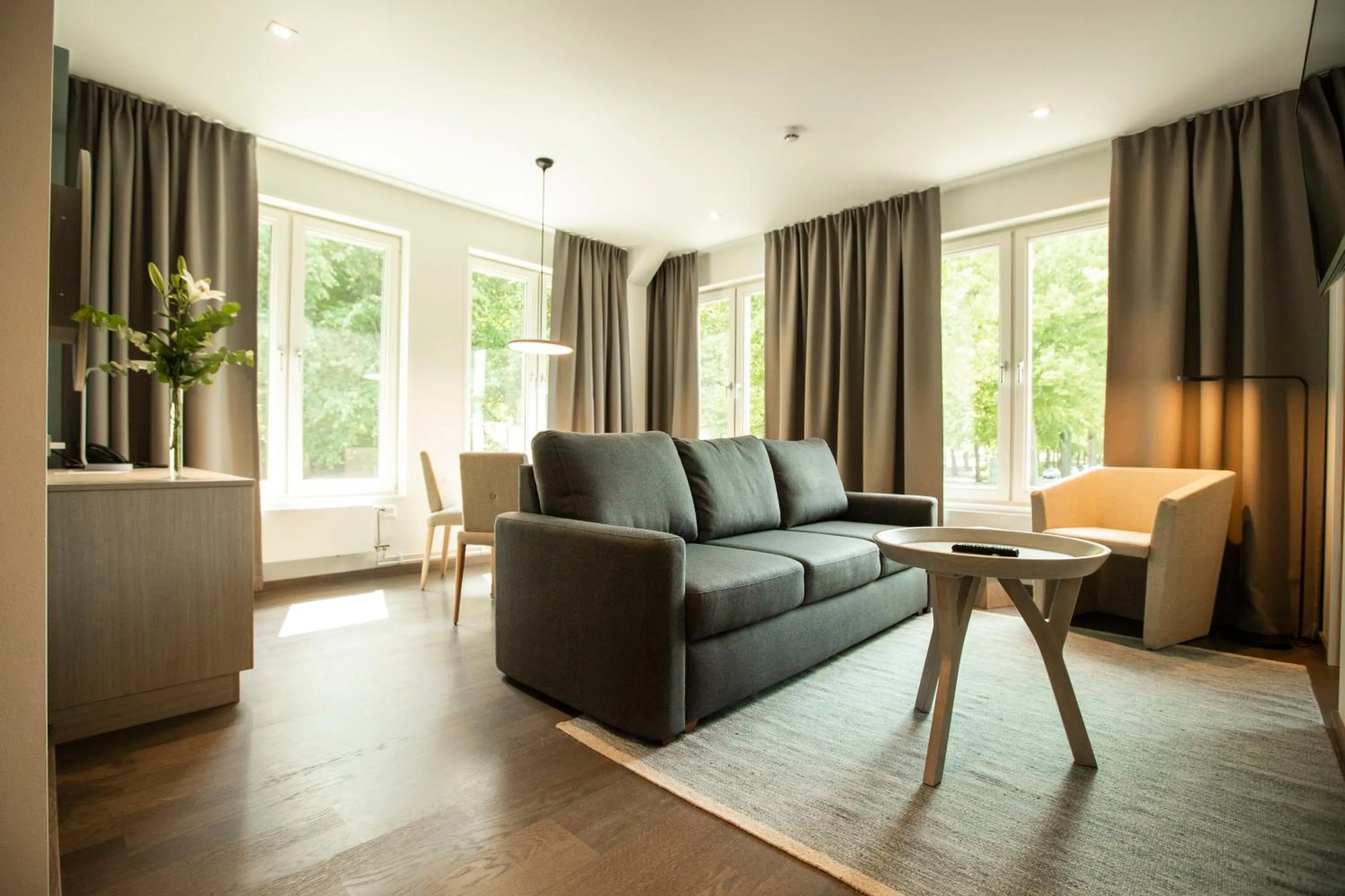 Living room in Park Alandia Hotel