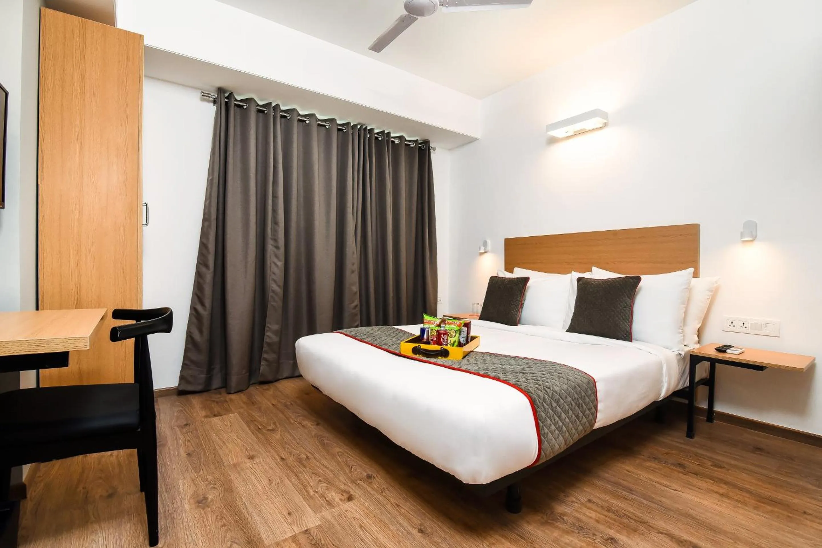 Bedroom, Bed in Townhouse C Scheme Ahinsa Circle