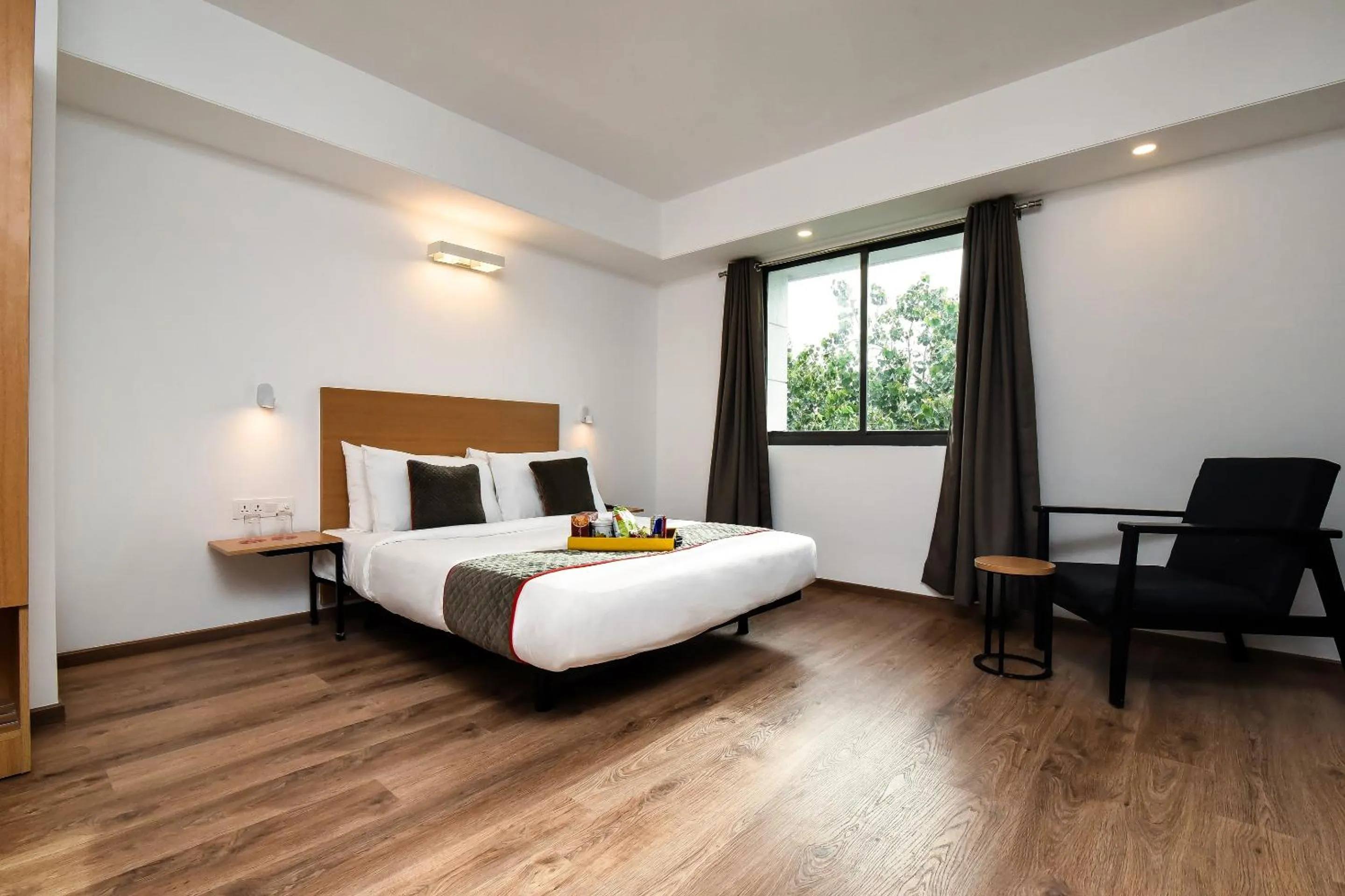 Bedroom, Bed in Townhouse C Scheme Ahinsa Circle