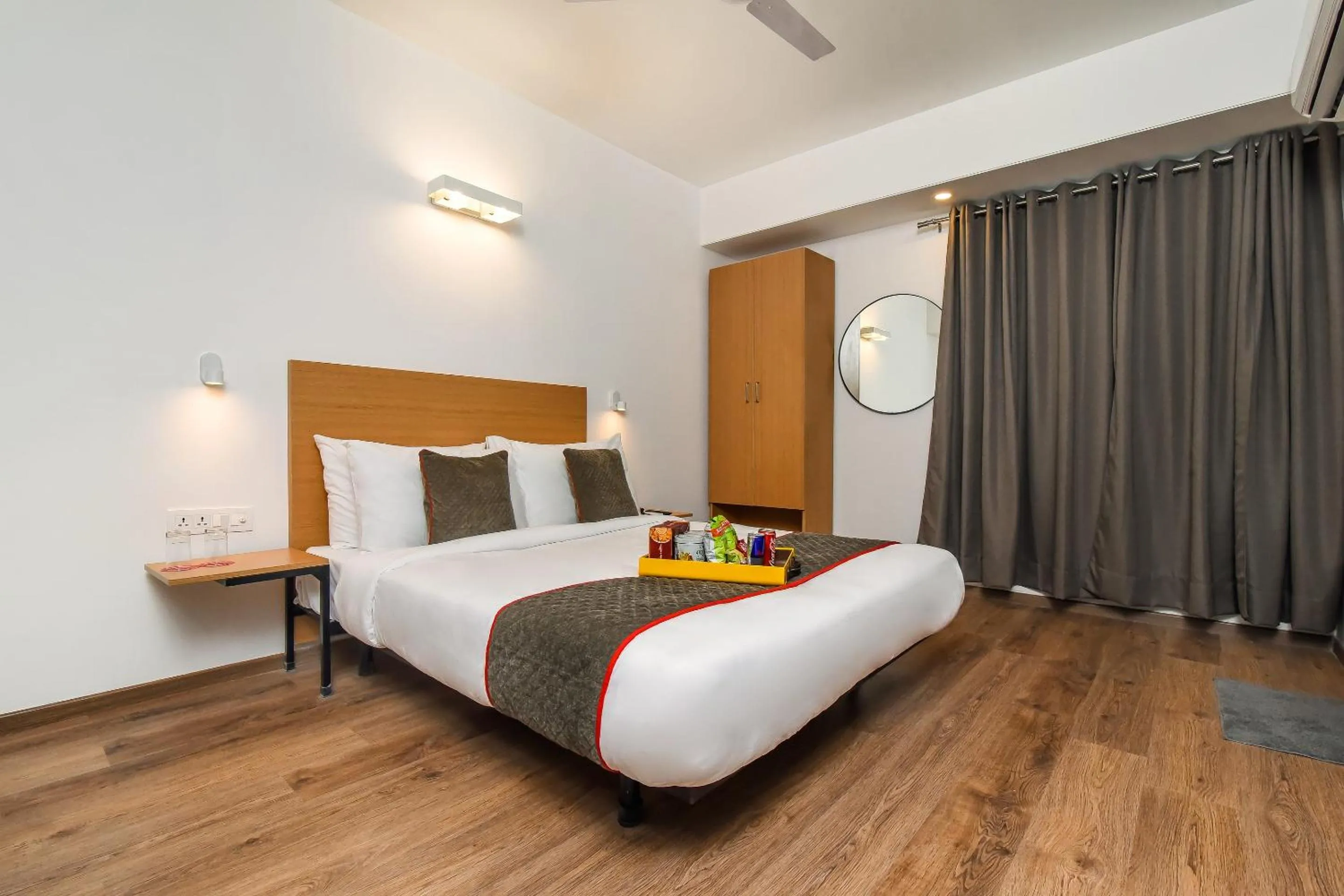 Bedroom, Bed in Townhouse C Scheme Ahinsa Circle