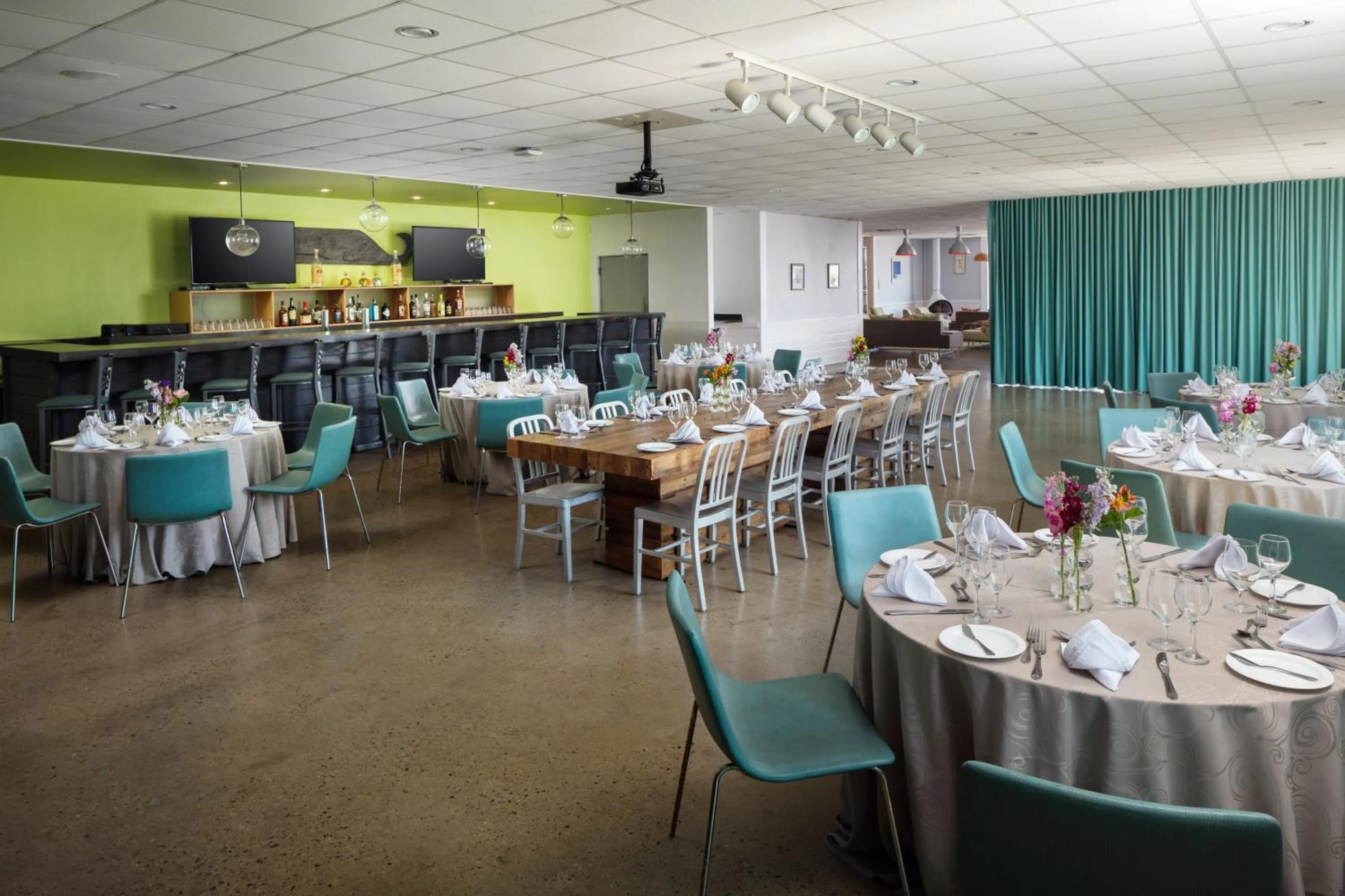 Banquet/Function facilities in Harbor Hotel Provincetown
