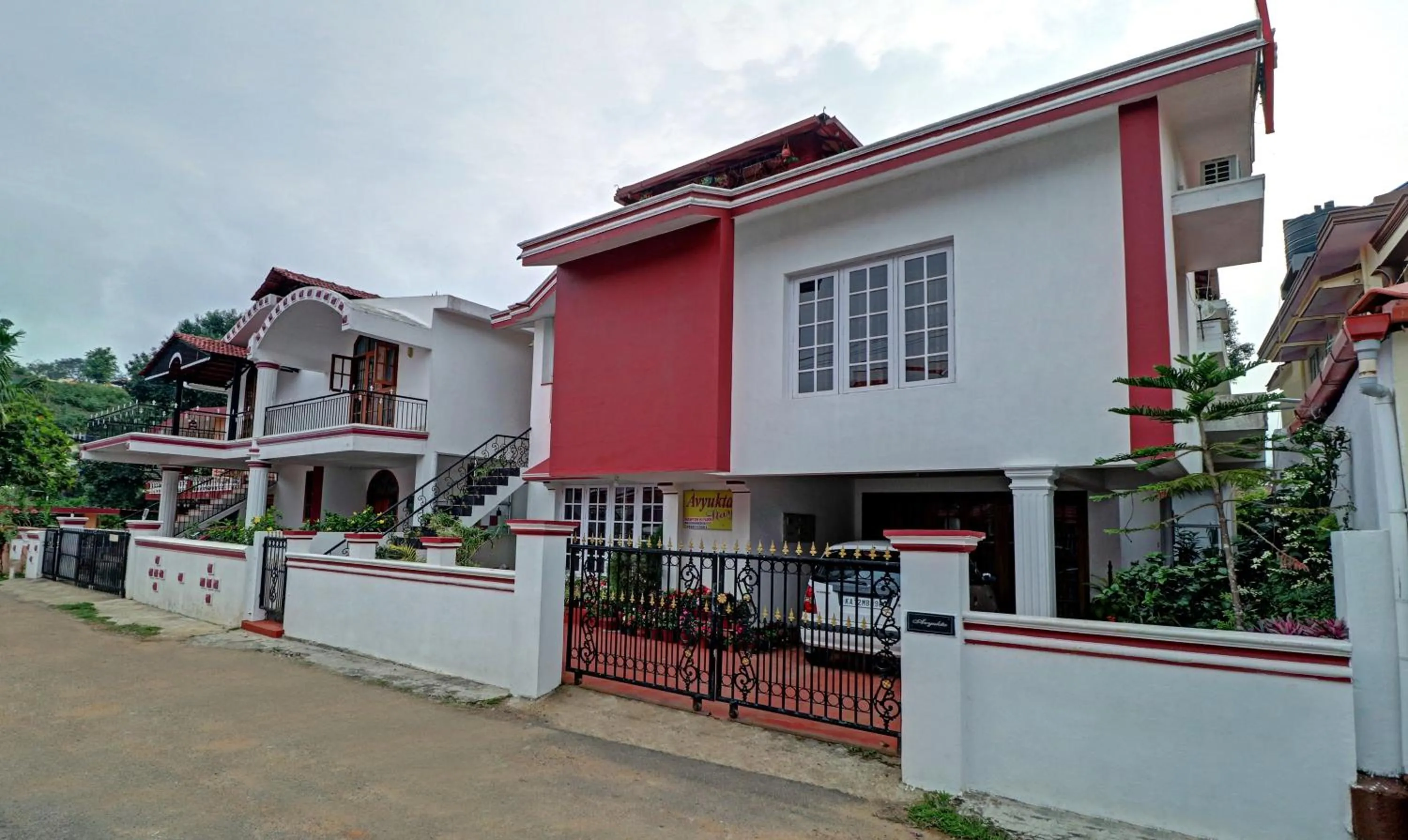 Property building in Treebo Avyukta Stay