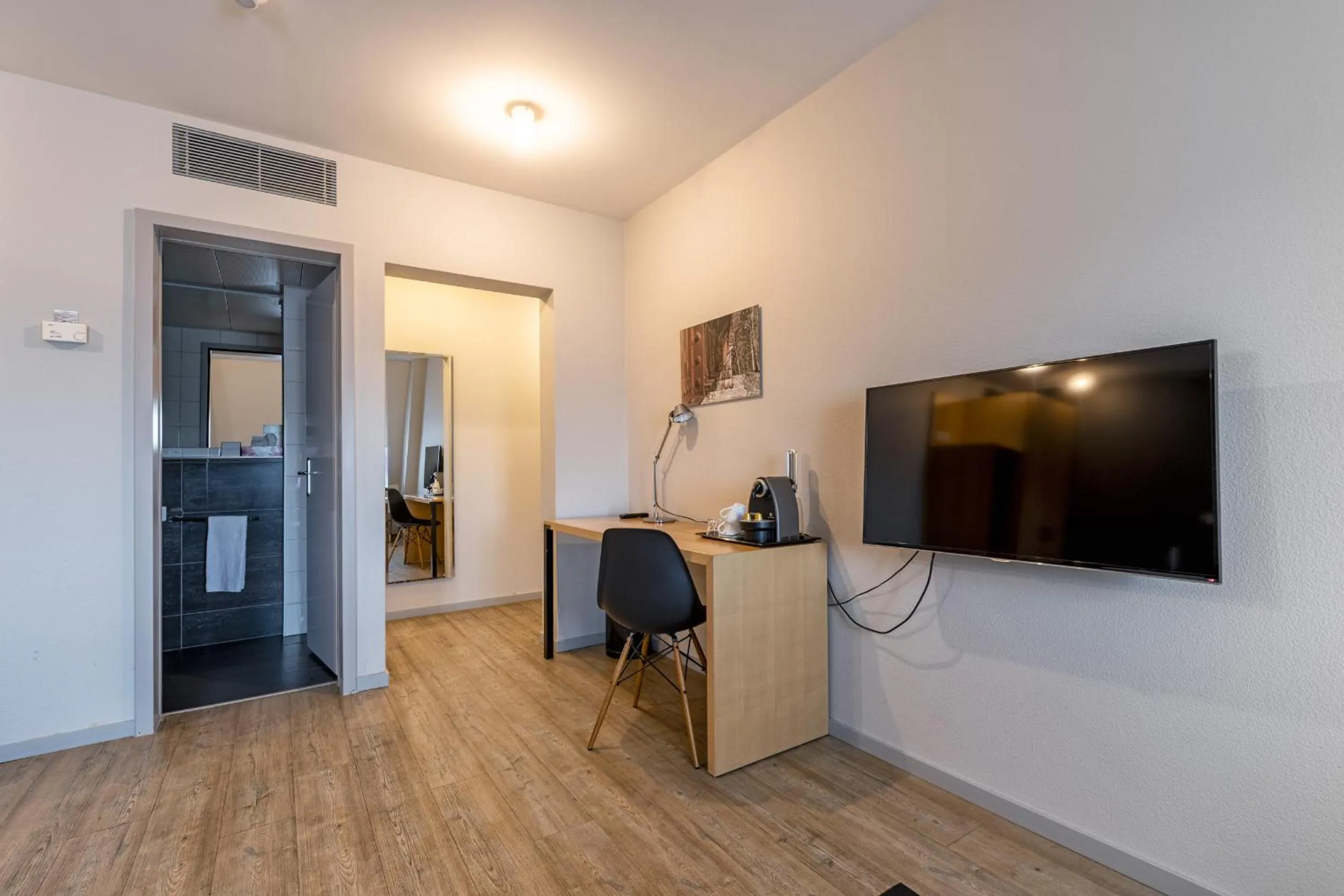 Seating area in Royal Hotel - Urban Living