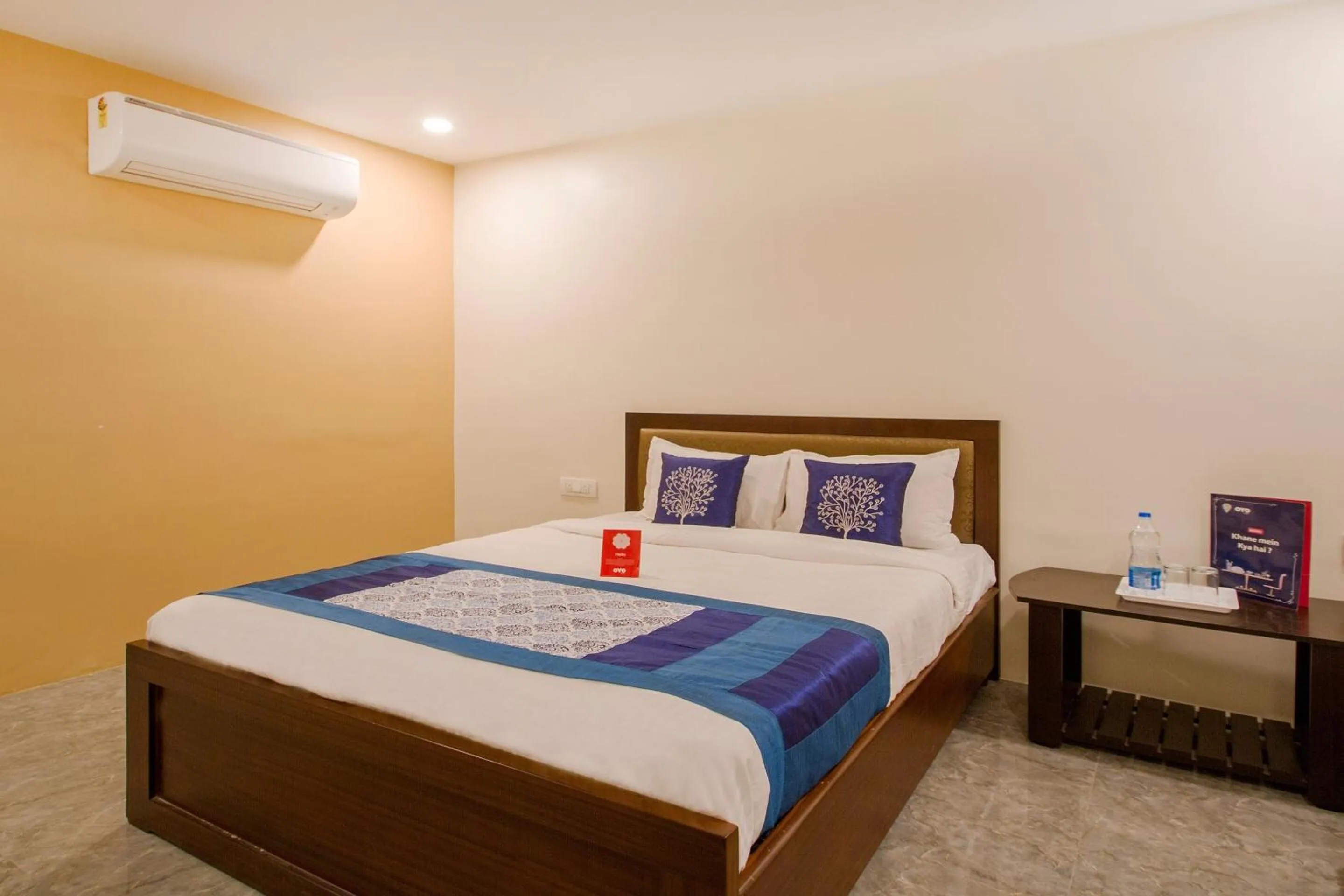 Bedroom, Bed in Capital O Wild Wings Hotel Near Omni Hospital Lane Nagole main road