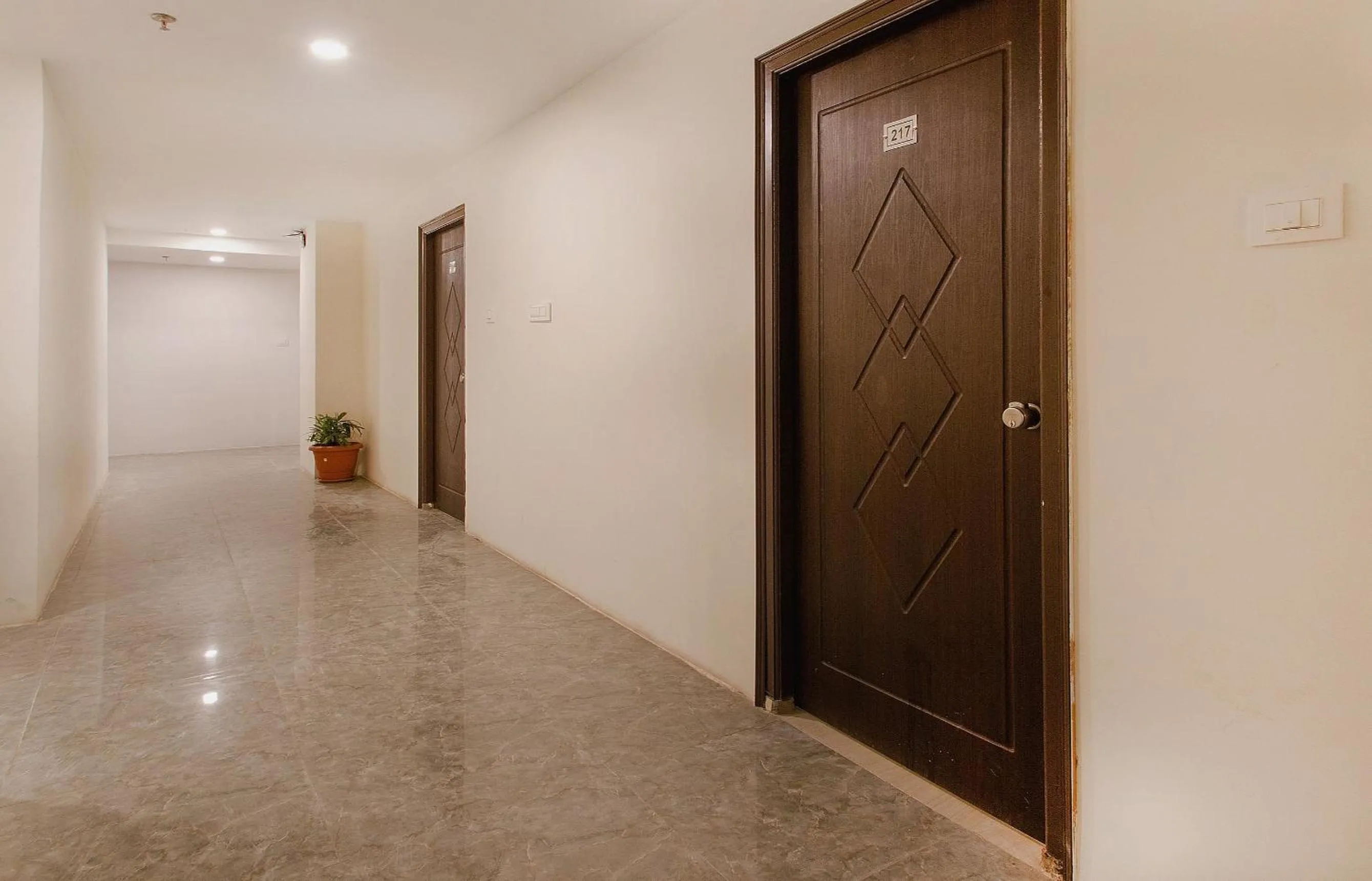 Lobby or reception in Capital O Wild Wings Hotel Near Omni Hospital Lane Nagole main road