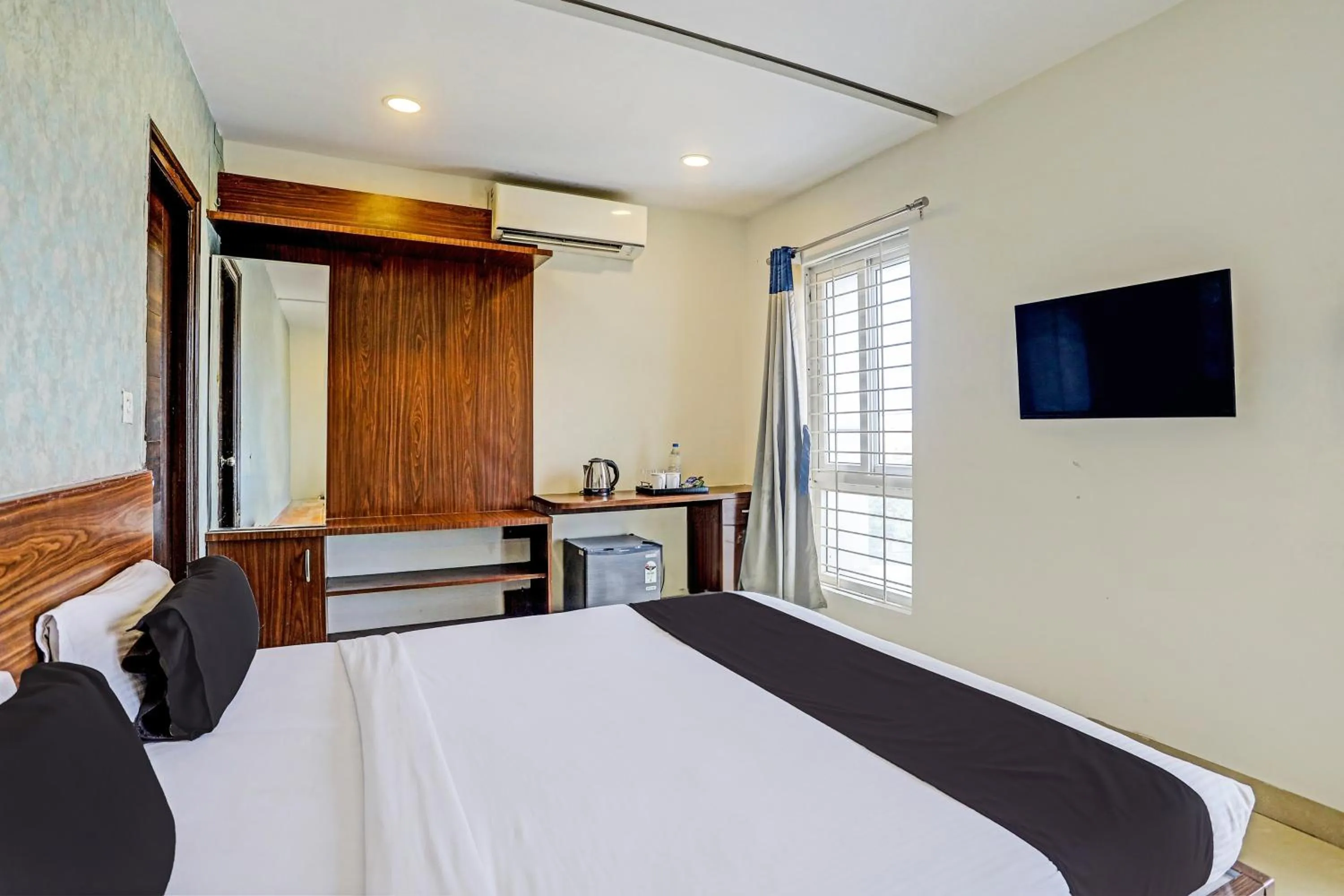 Bedroom, Bed in Super Collection O SSR Royal Suites