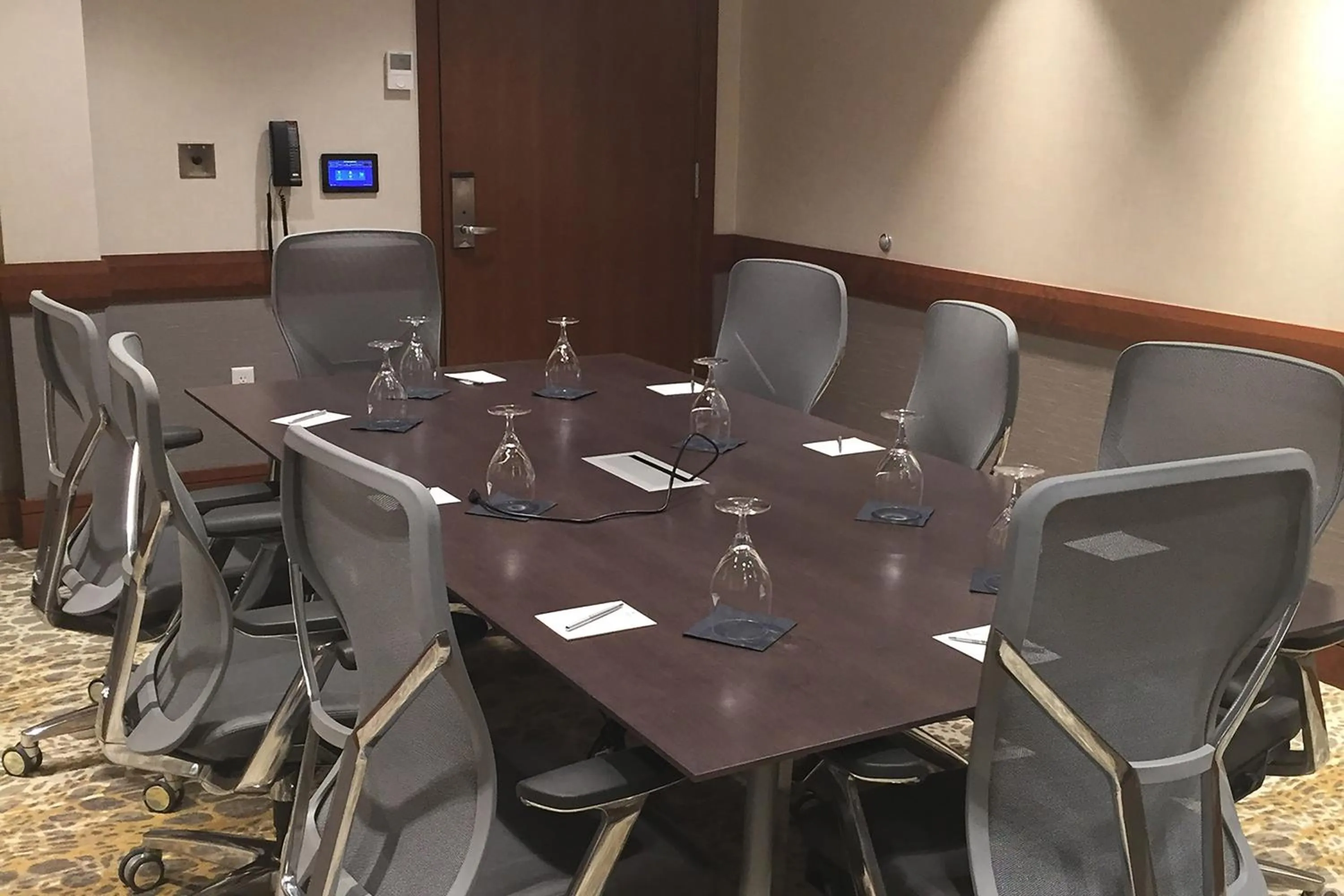 Meeting/conference room in The Merrill Hotel & Conference Center, Muscatine, a Tribute Portfolio Hotel
