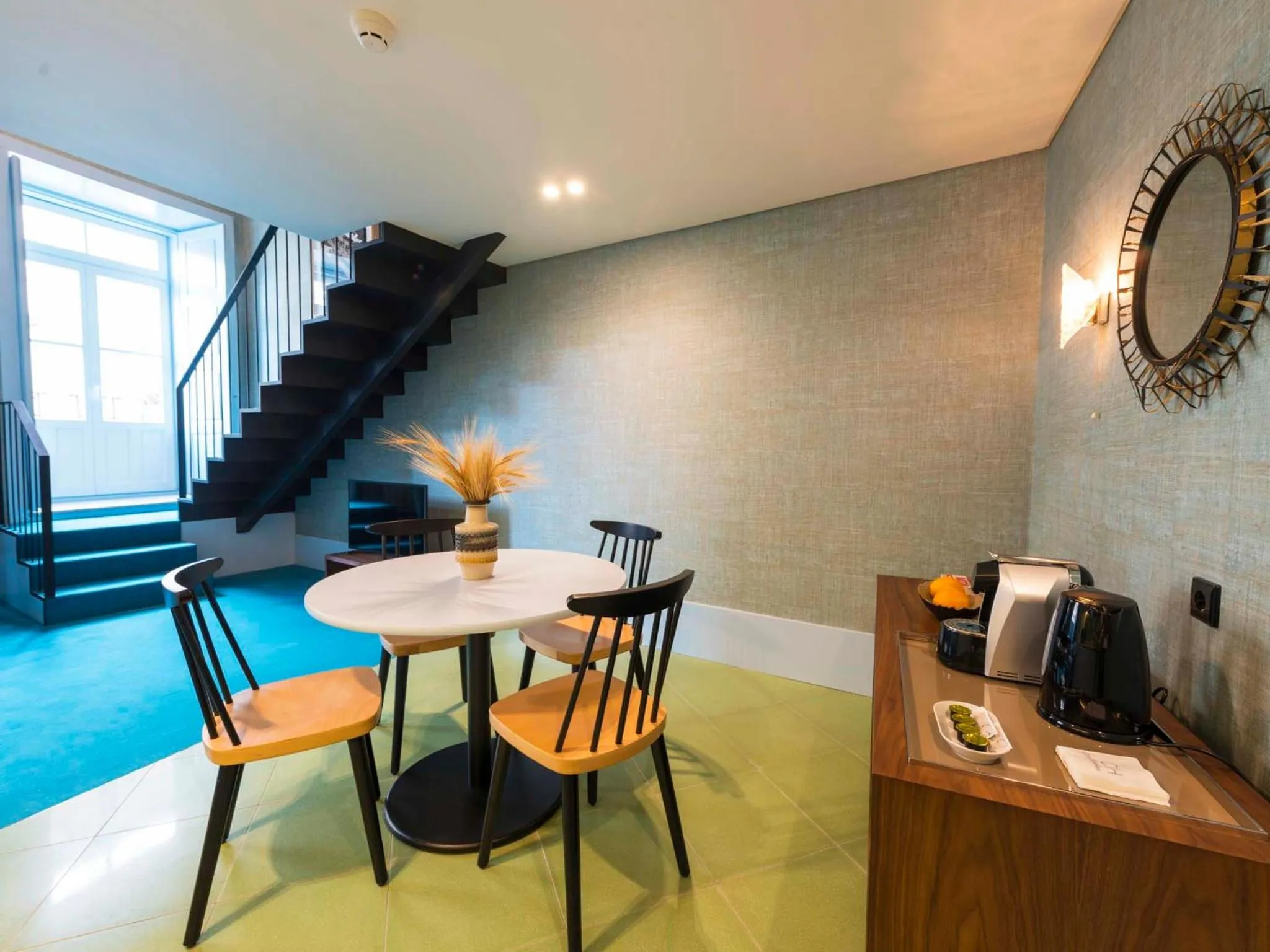 Coffee/tea facilities in Apartamentos The Arc Carrís