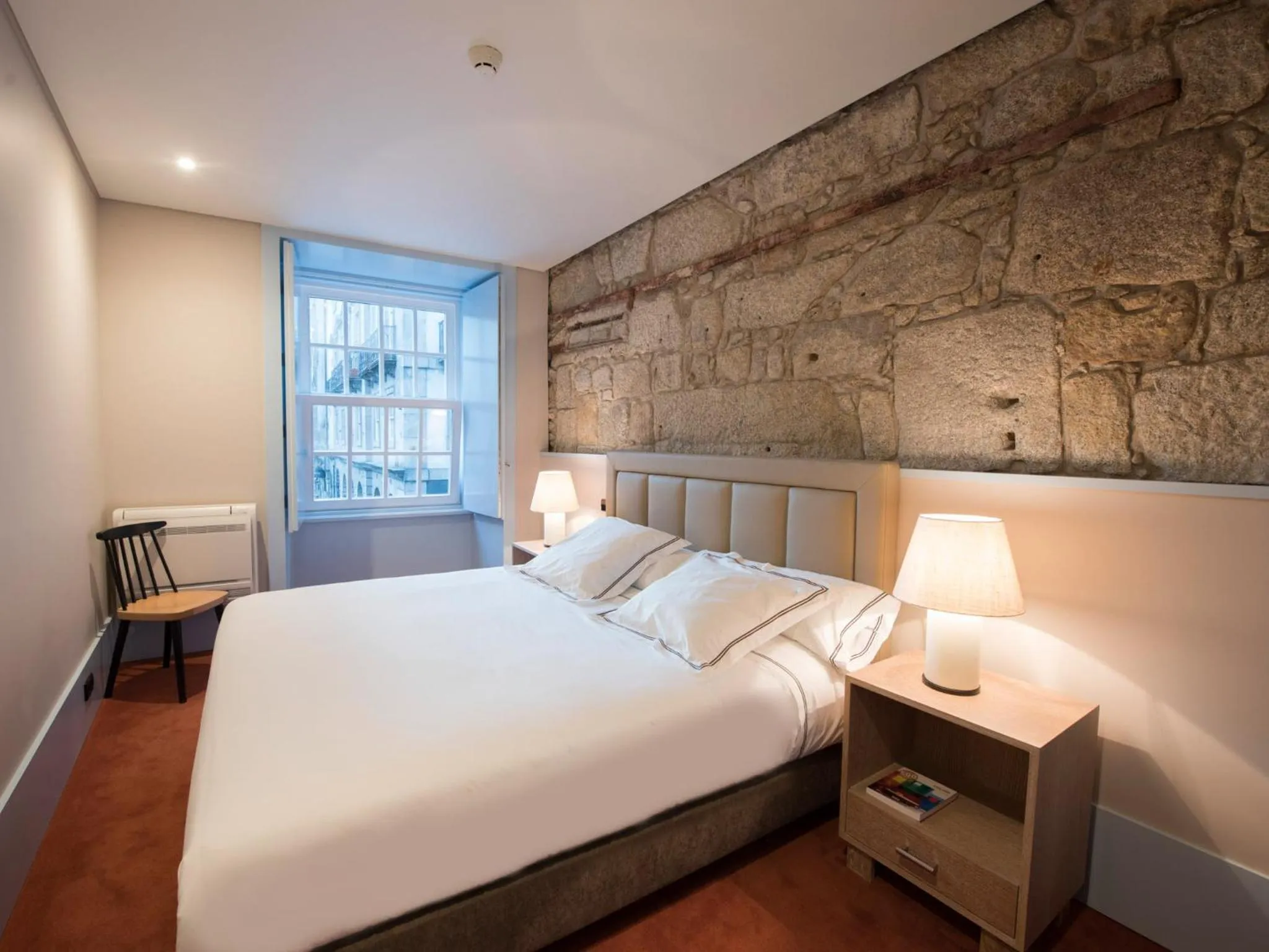 Bedroom, Bed in Apartamentos The Arc Carrís