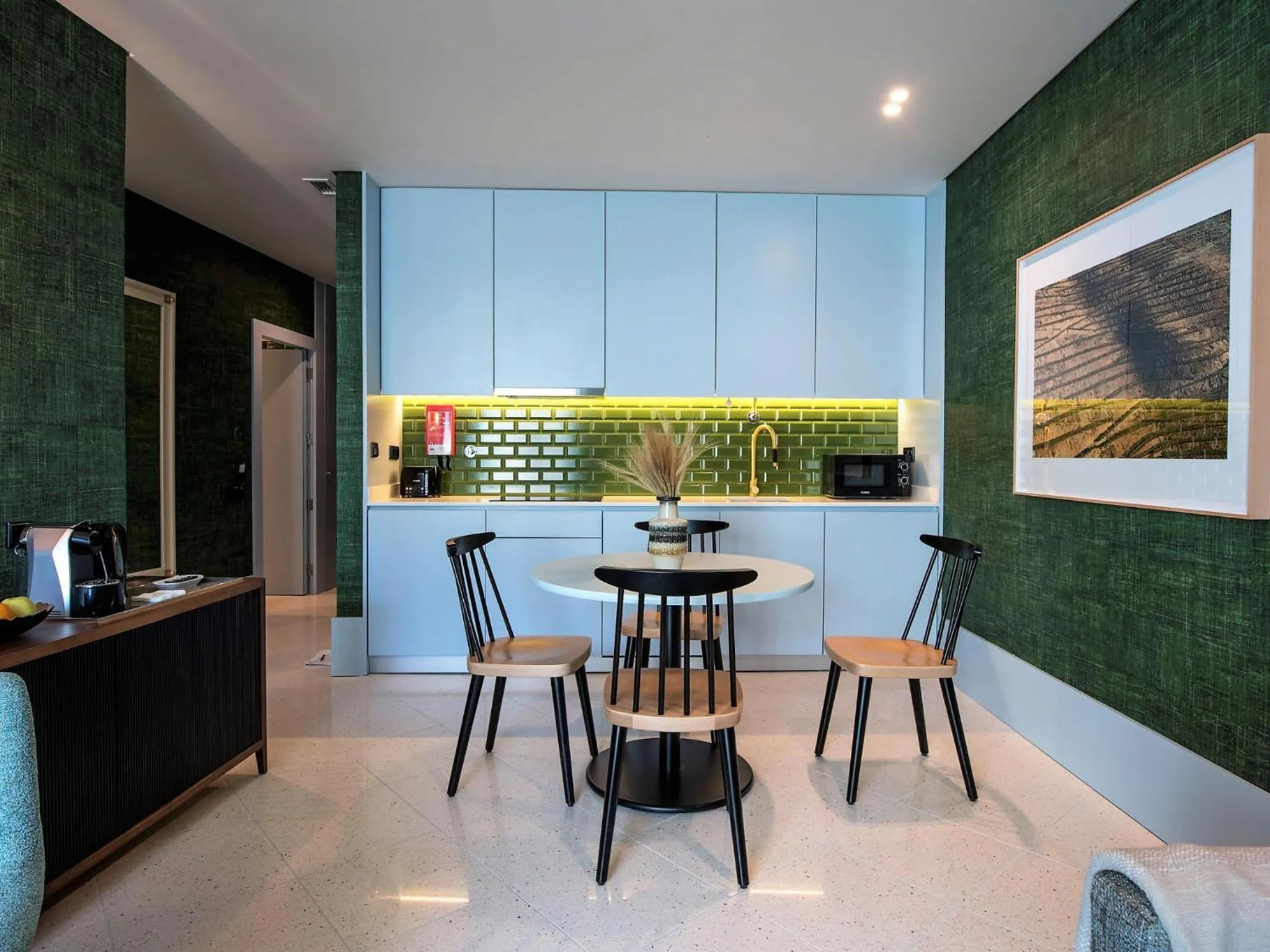 Coffee/tea facilities in Apartamentos The Arc Carrís