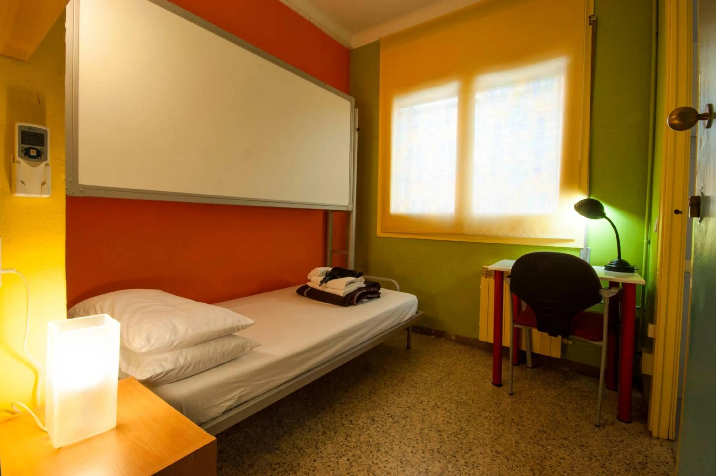 Photo of the whole room, Bed in Studio Hostel