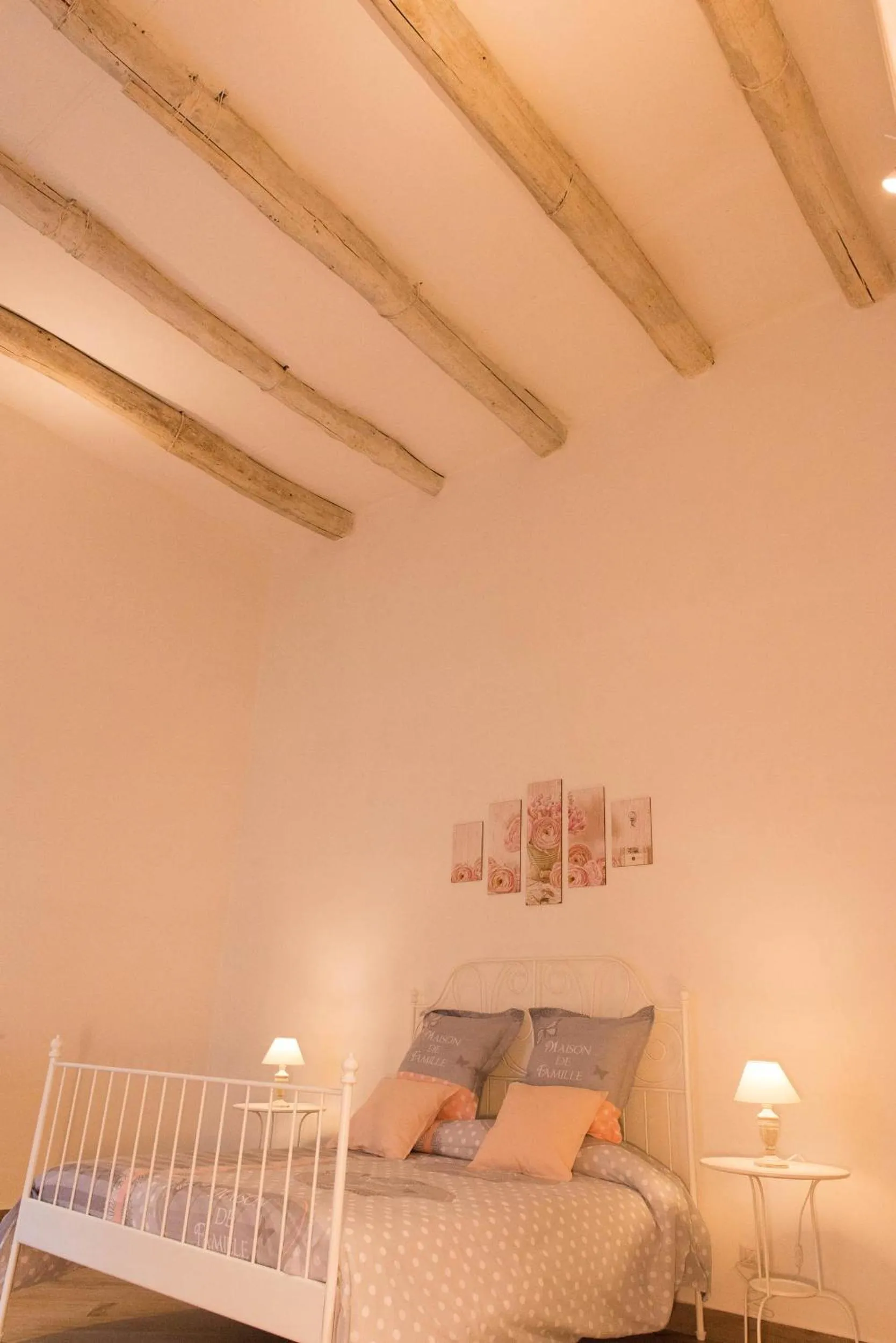 Bedroom, Bed in Maison la Mitra - Dimore Partenopee