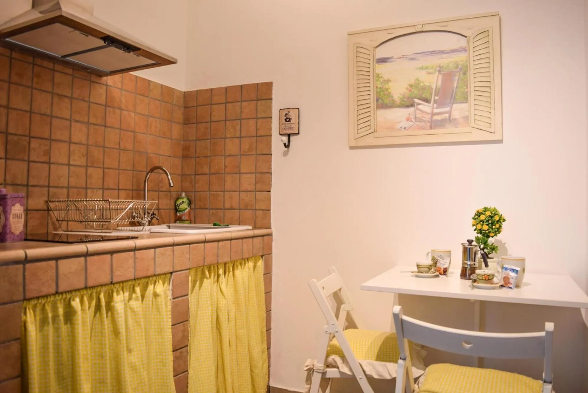 Kitchen or kitchenette in Maison la Mitra - Dimore Partenopee