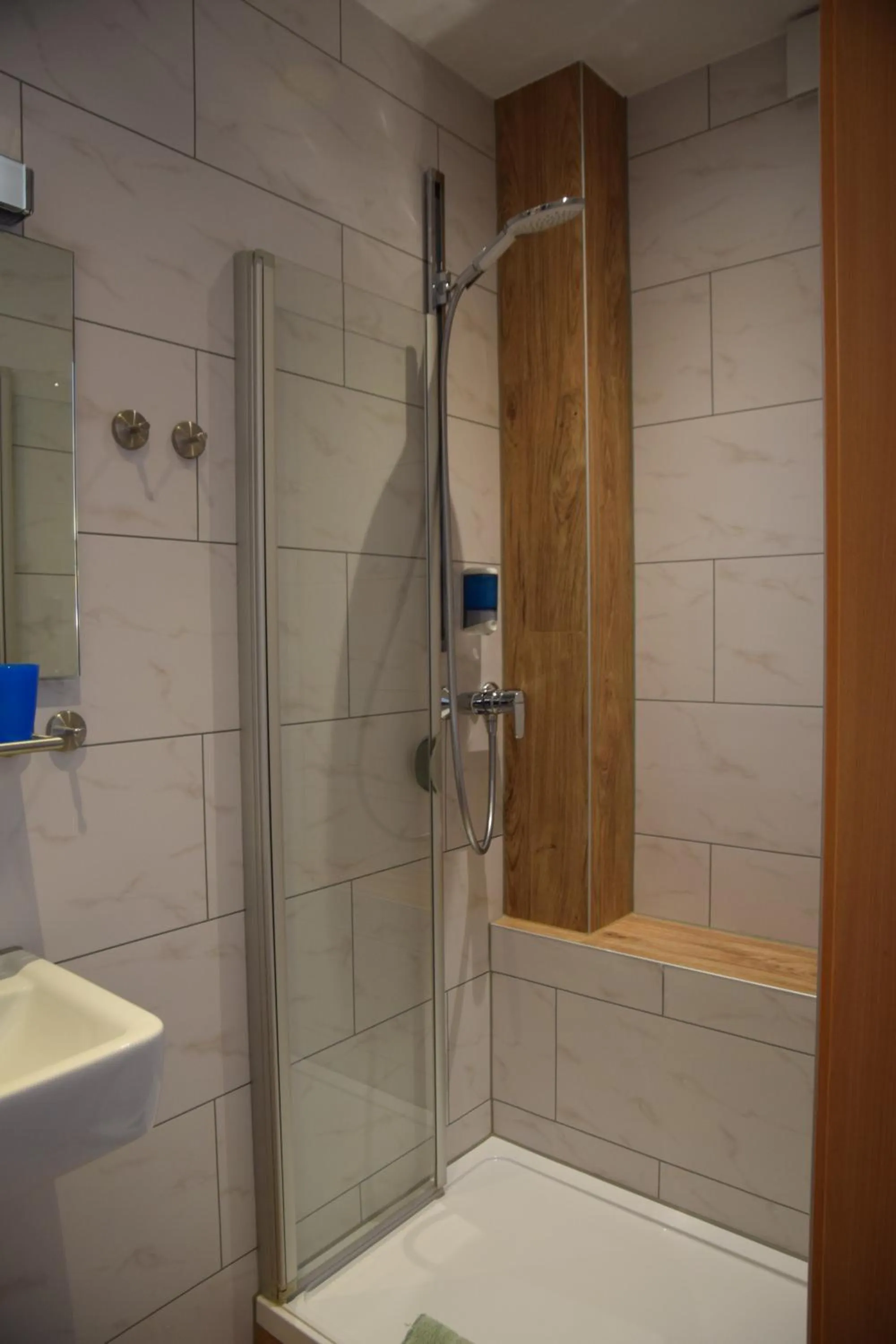 Shower in Landhotel Steigerwaldhaus