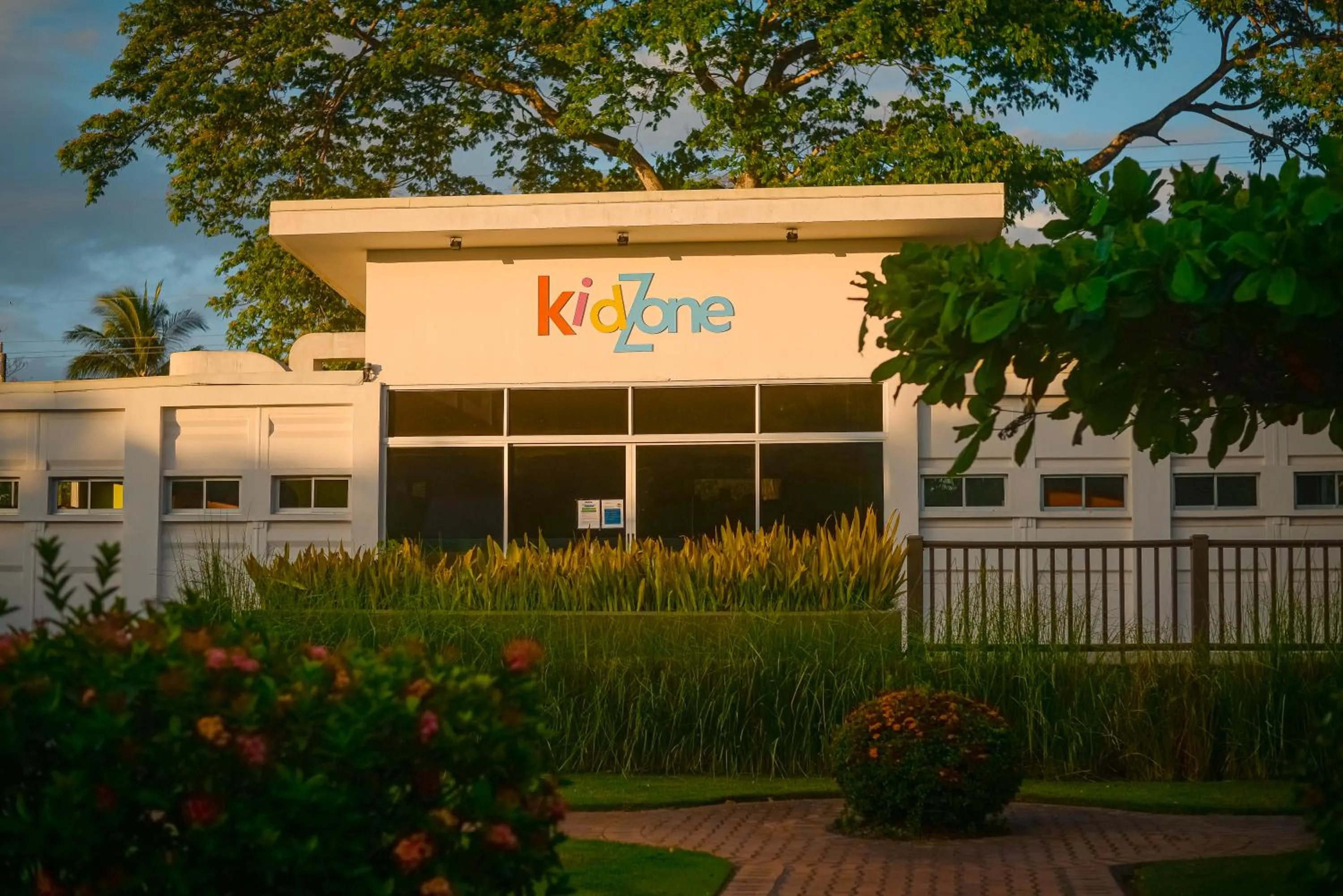 children in Fiesta Resort All Inclusive Central Pacific - Costa Rica