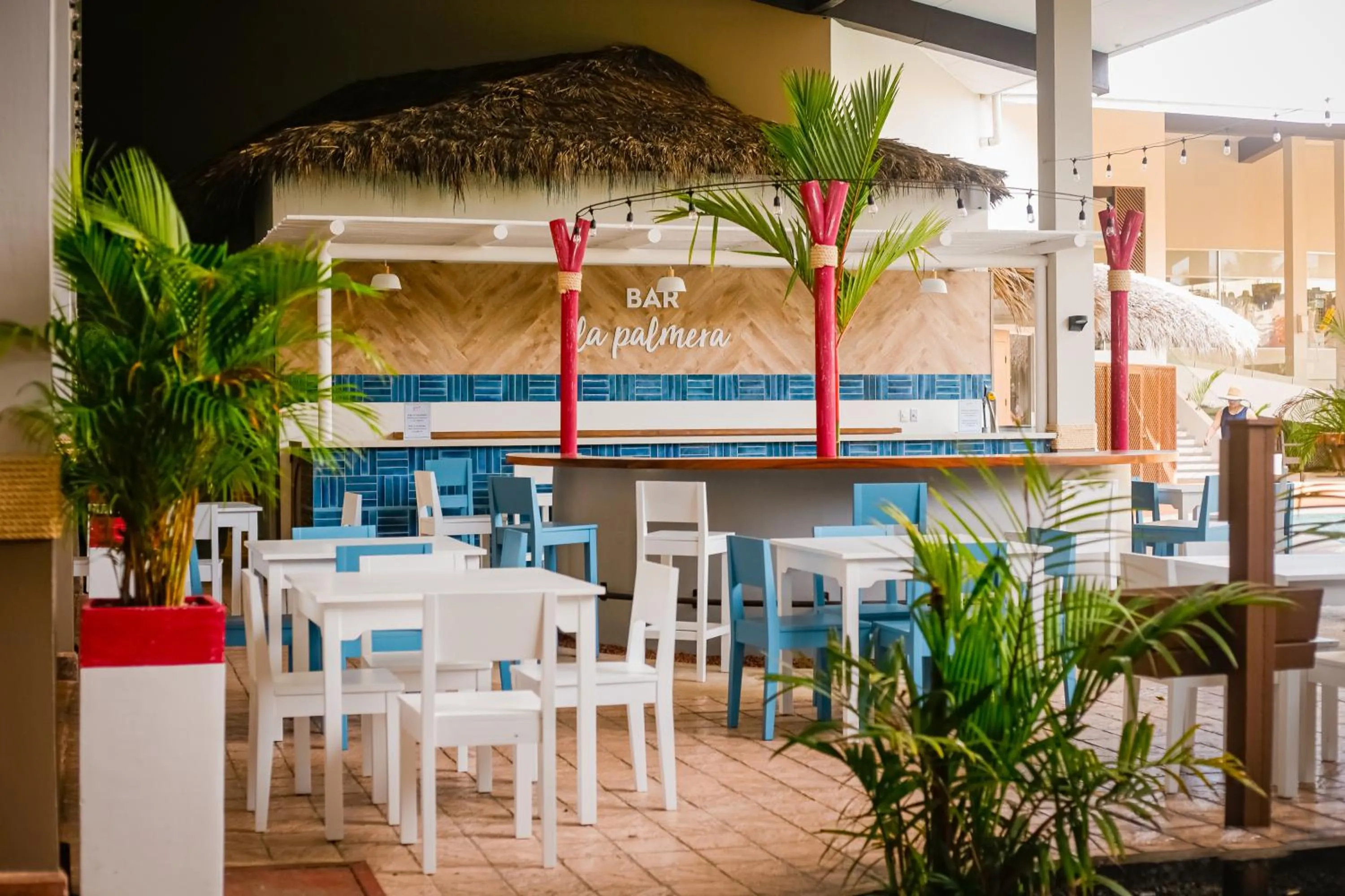 Lounge or bar in Fiesta Resort All Inclusive Central Pacific - Costa Rica
