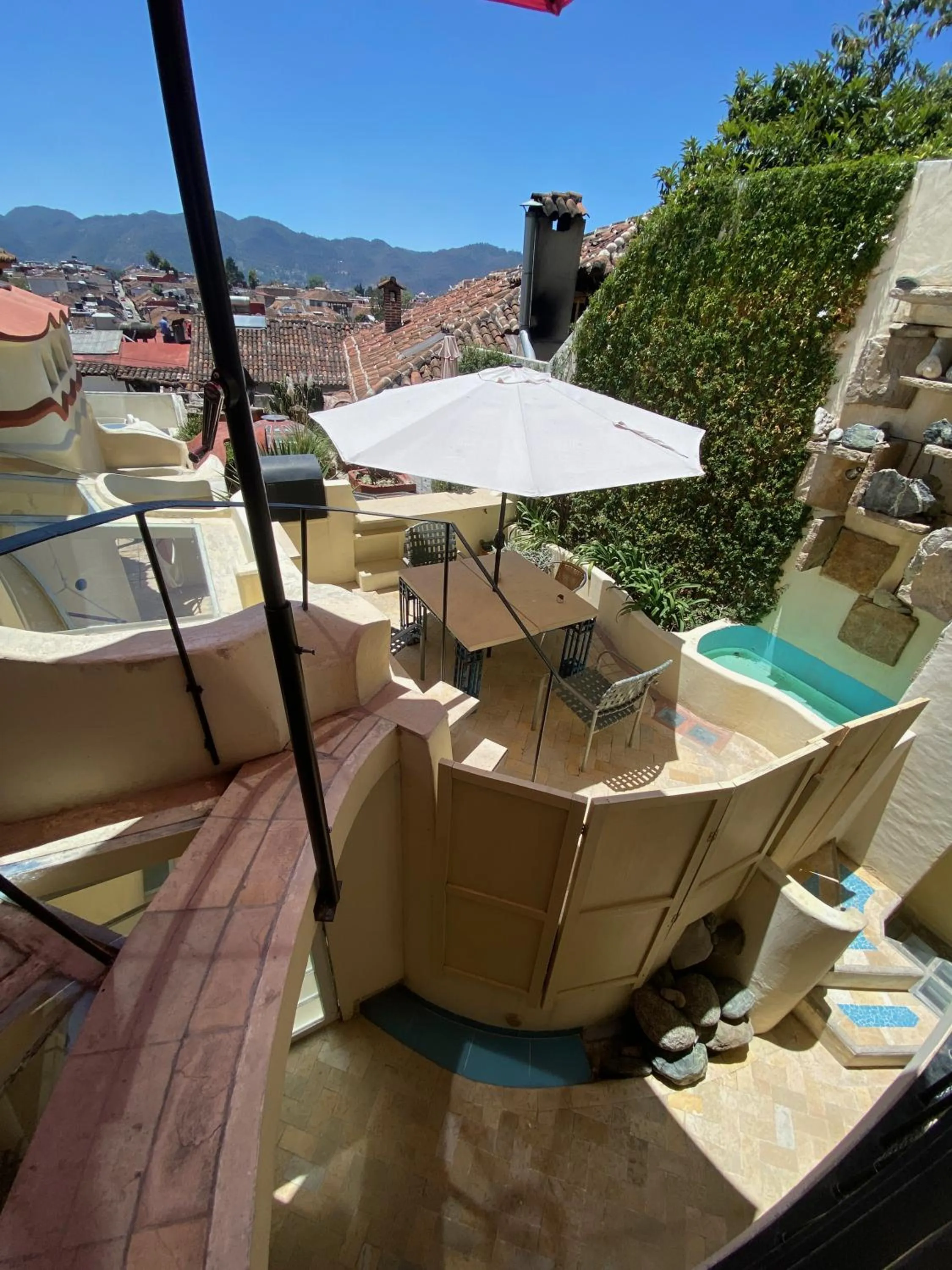 Magnolias Boutique Suites & SPA