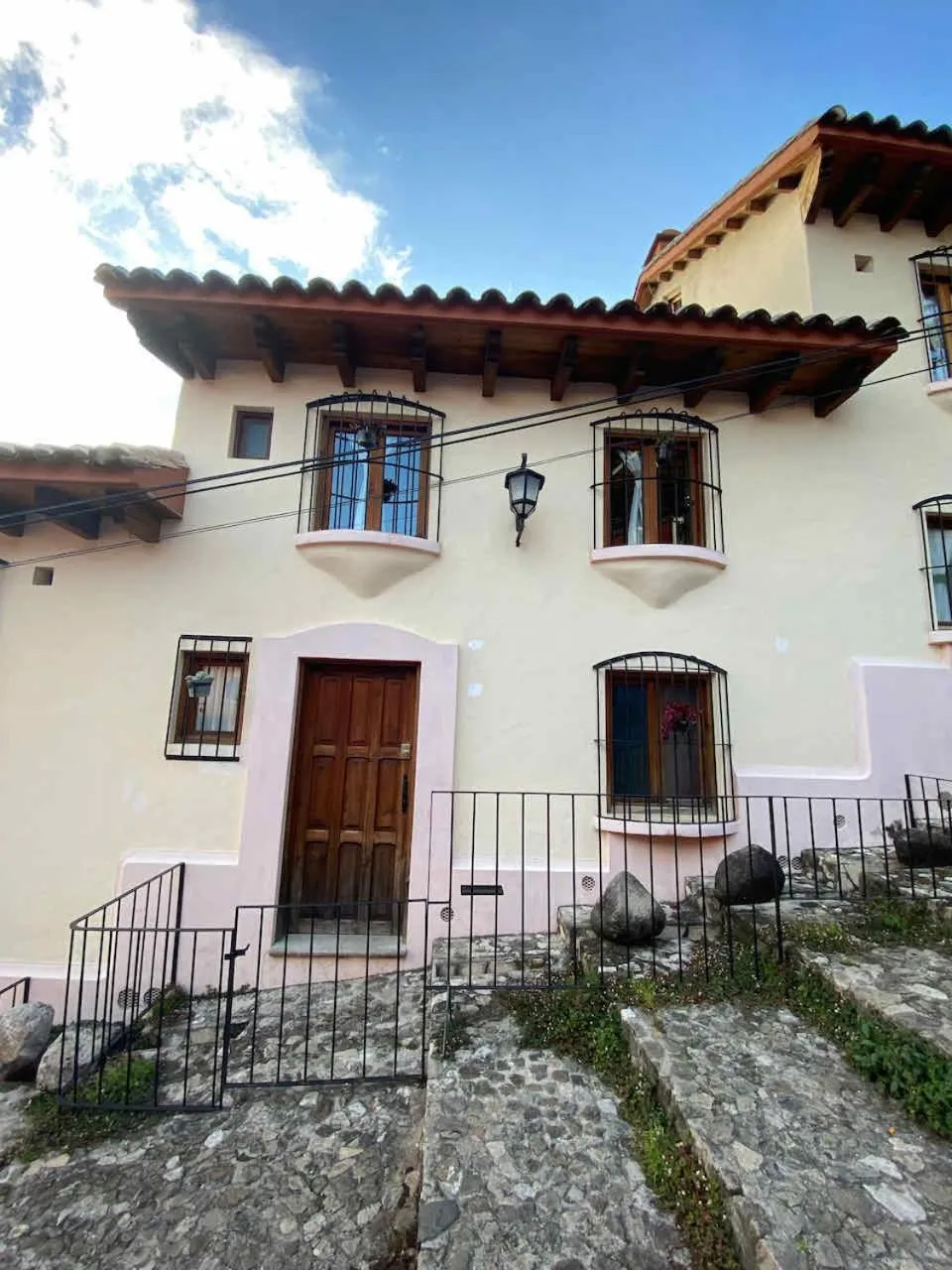 Magnolias Boutique Suites & SPA