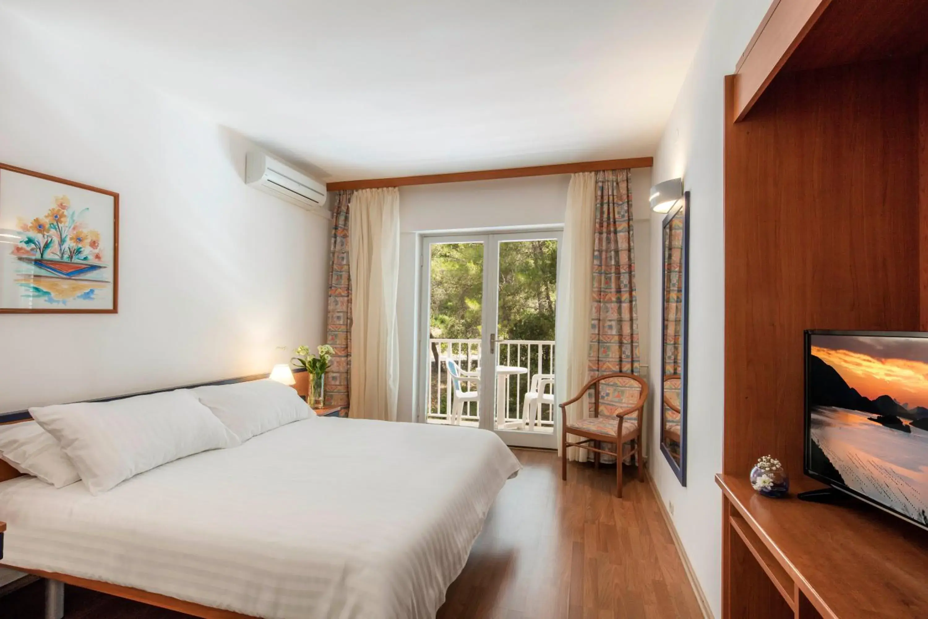 Superior Double Room with Balcony and Extra Bed in Orsan Maradiso Hotel by Aminess Superior Double Room with Balcony and Extra Bed in Orsan Maradiso Hotel by Aminess