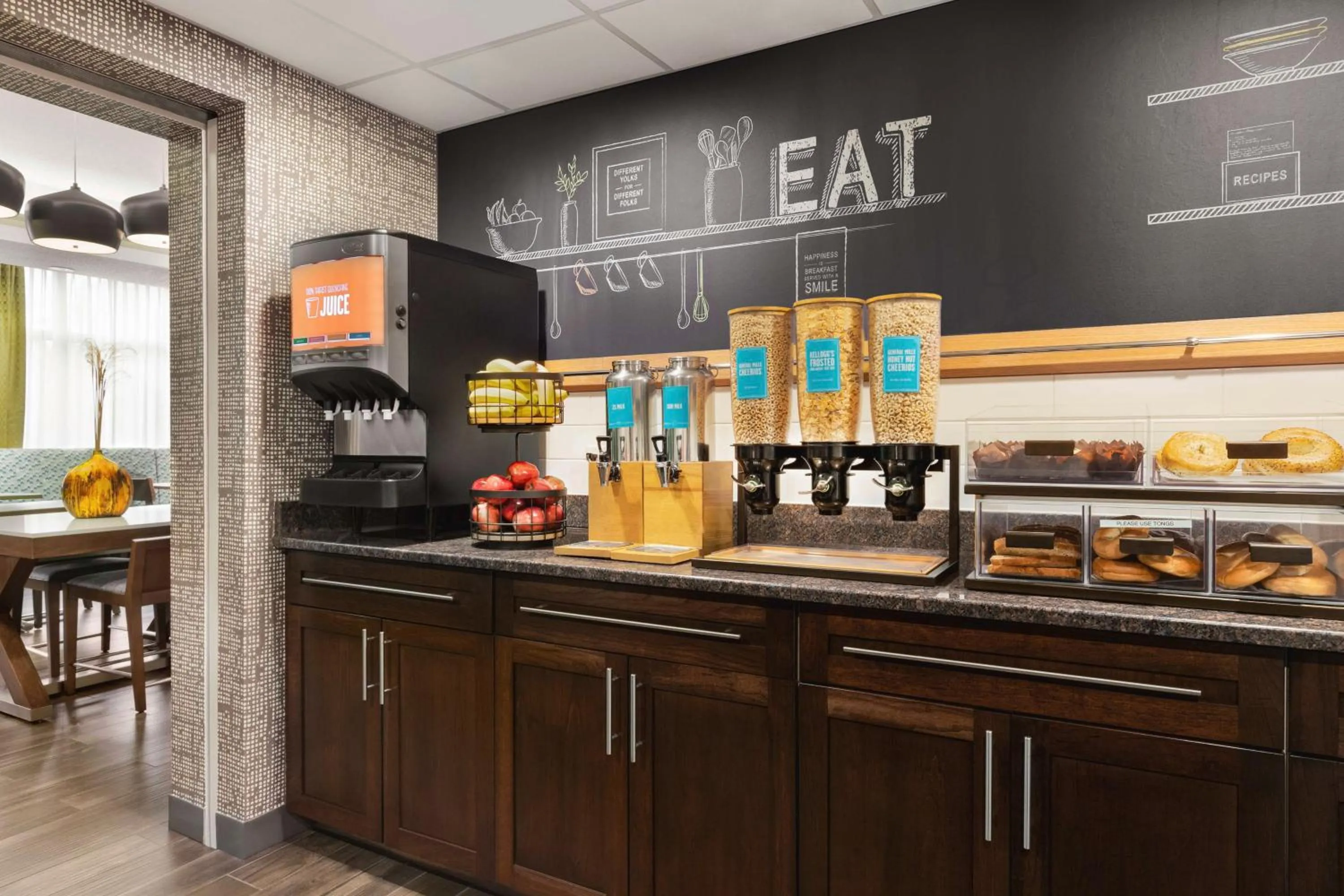 Breakfast in Hampton Inn Quakertown