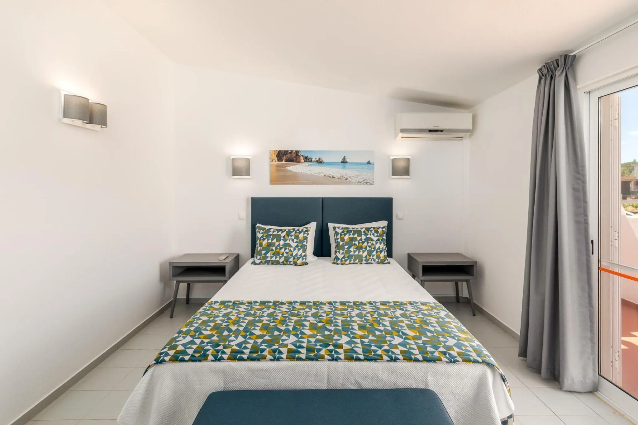 Bed in Moradias Villas Joinal