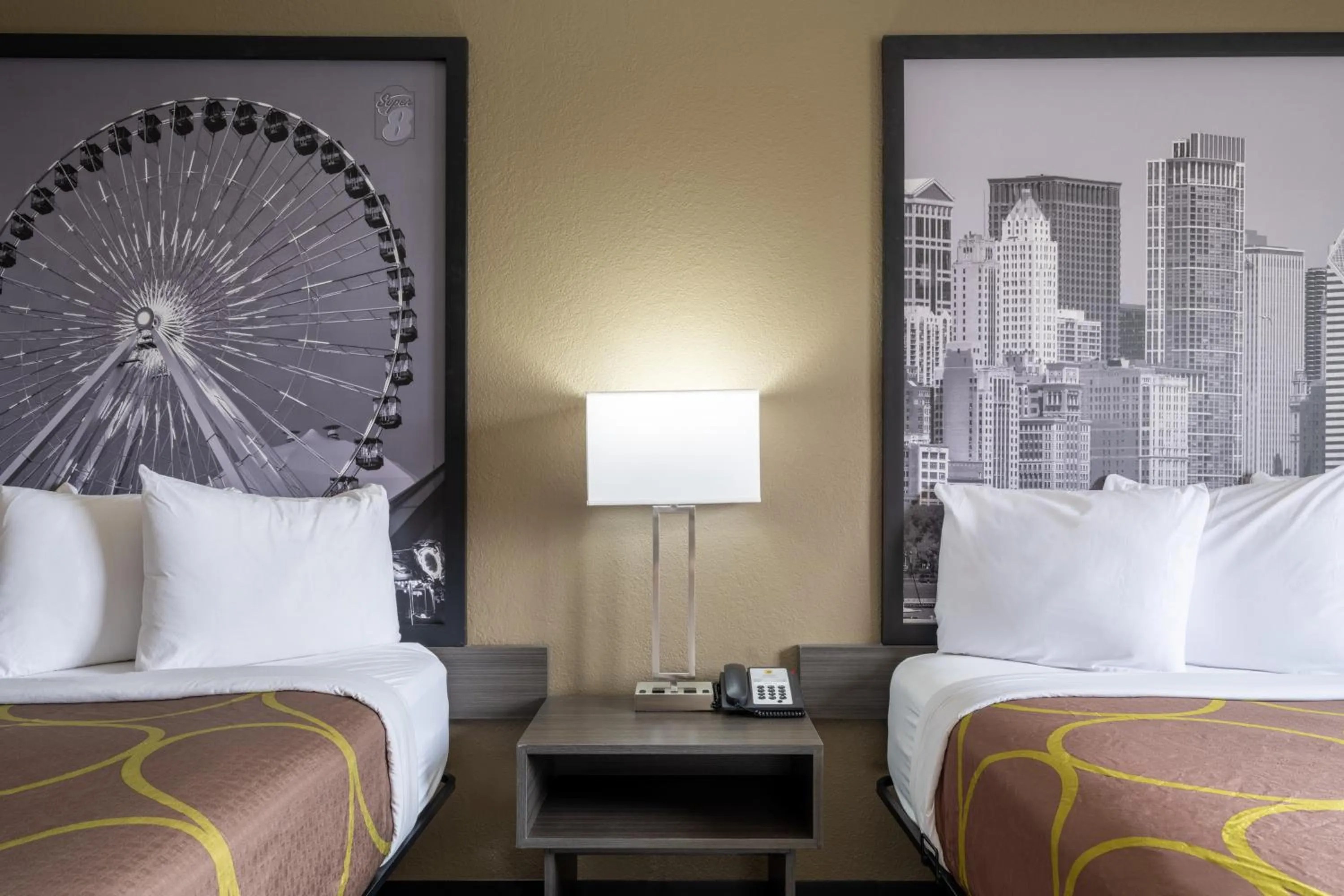 Bedroom in Super 8 by Wyndham Merrillville