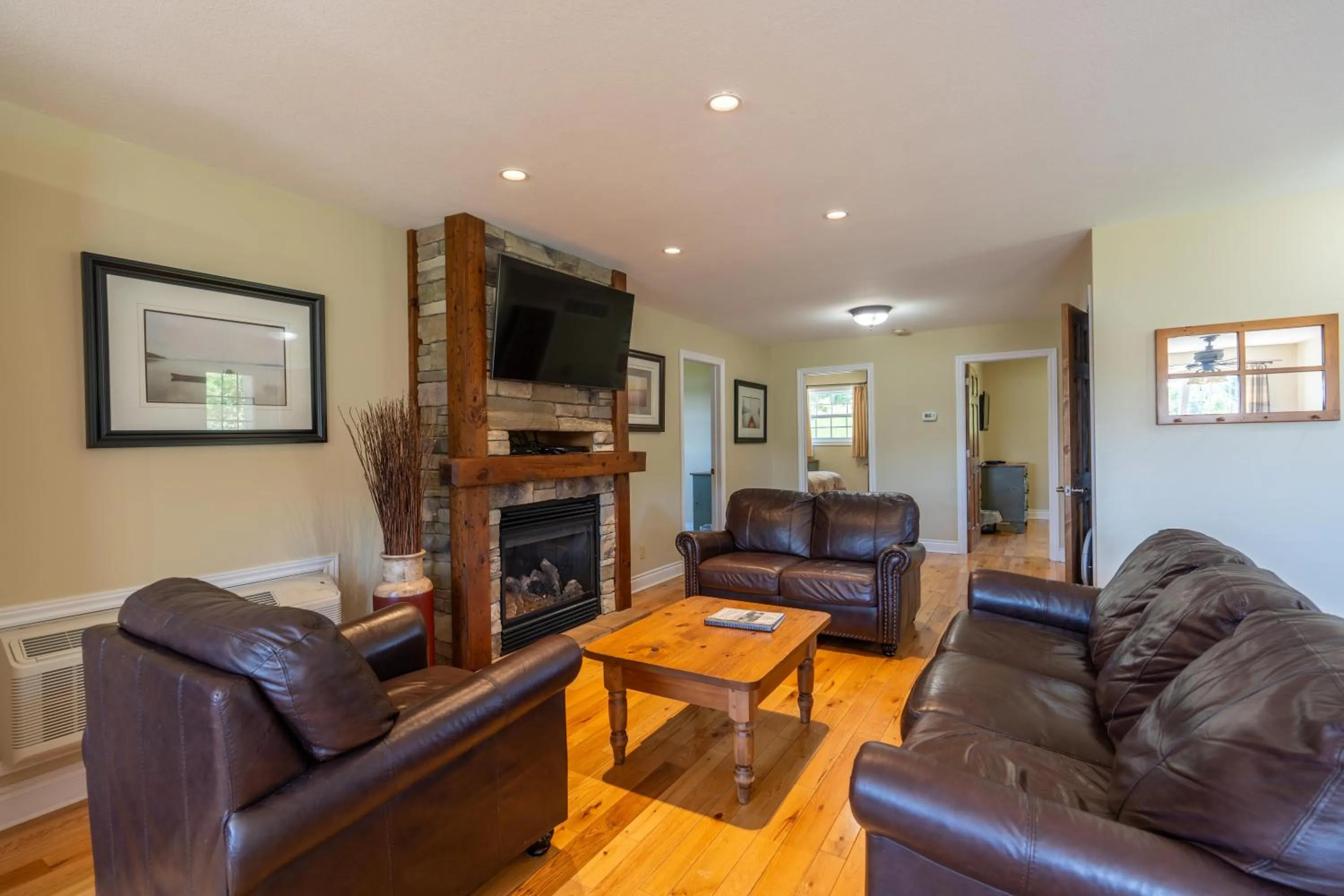 Living room in Blue Water Acres