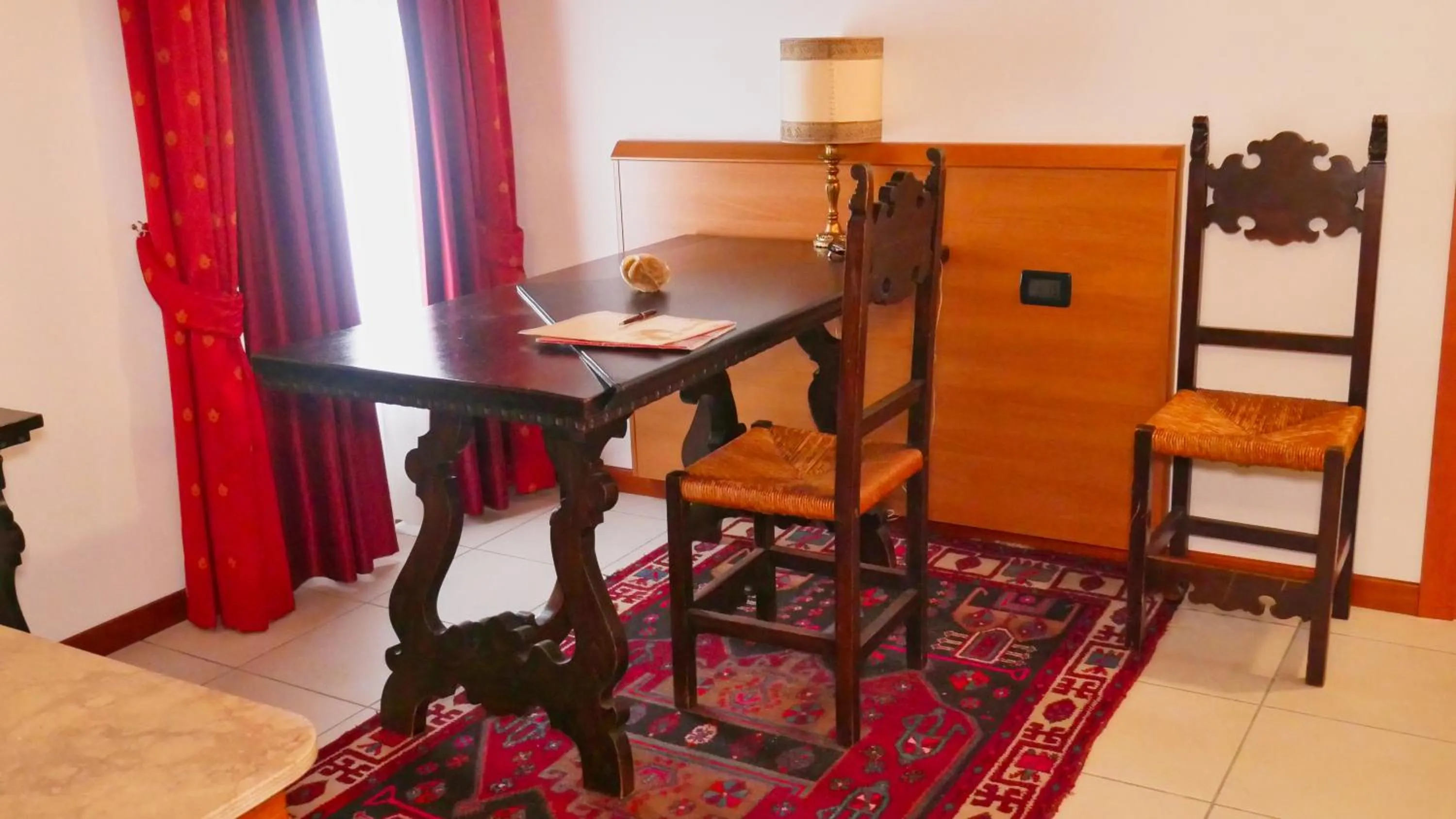 Living room in hotel Vajont