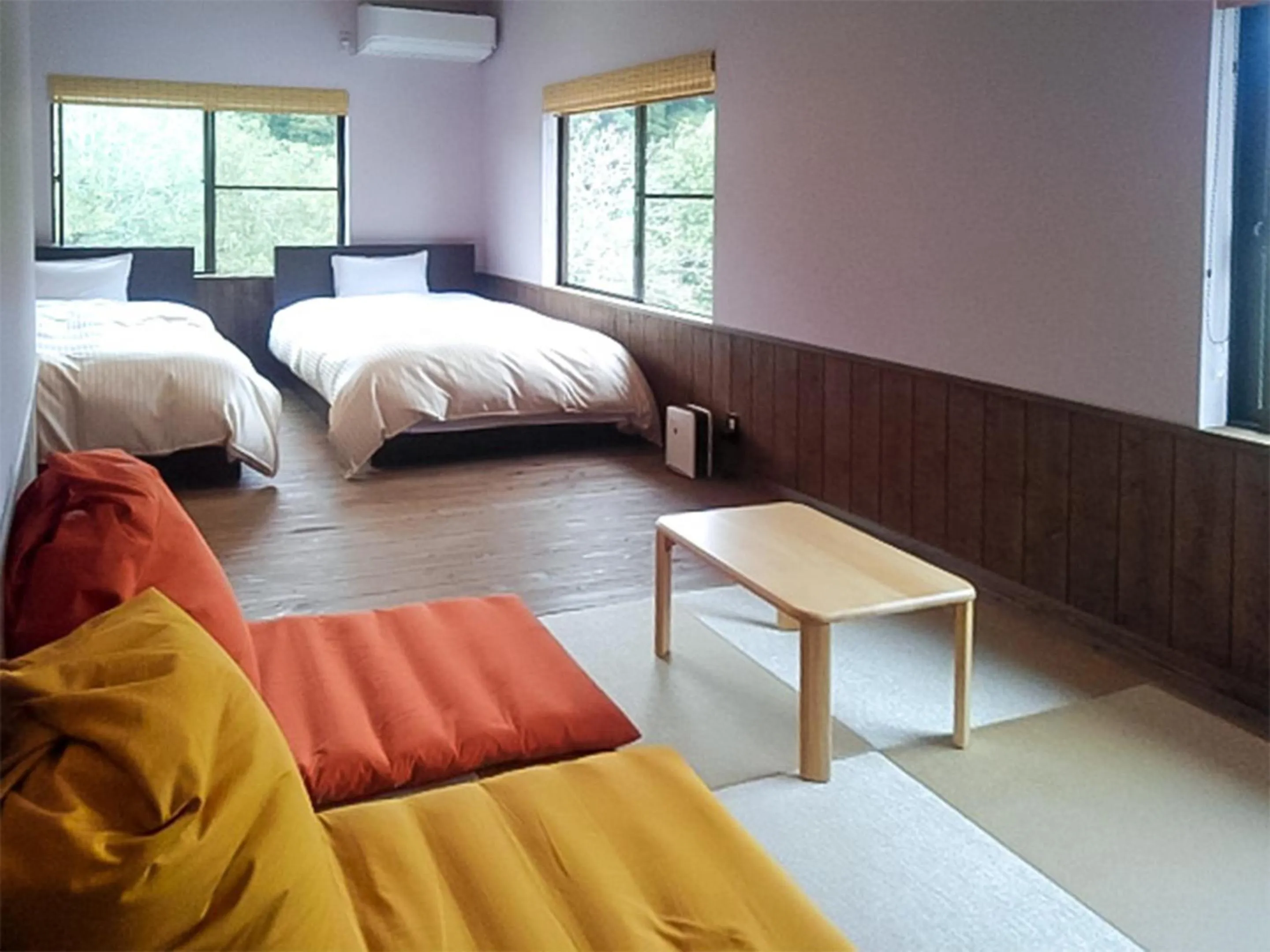 Photo of the whole room, Bed in Yumeno Onsen