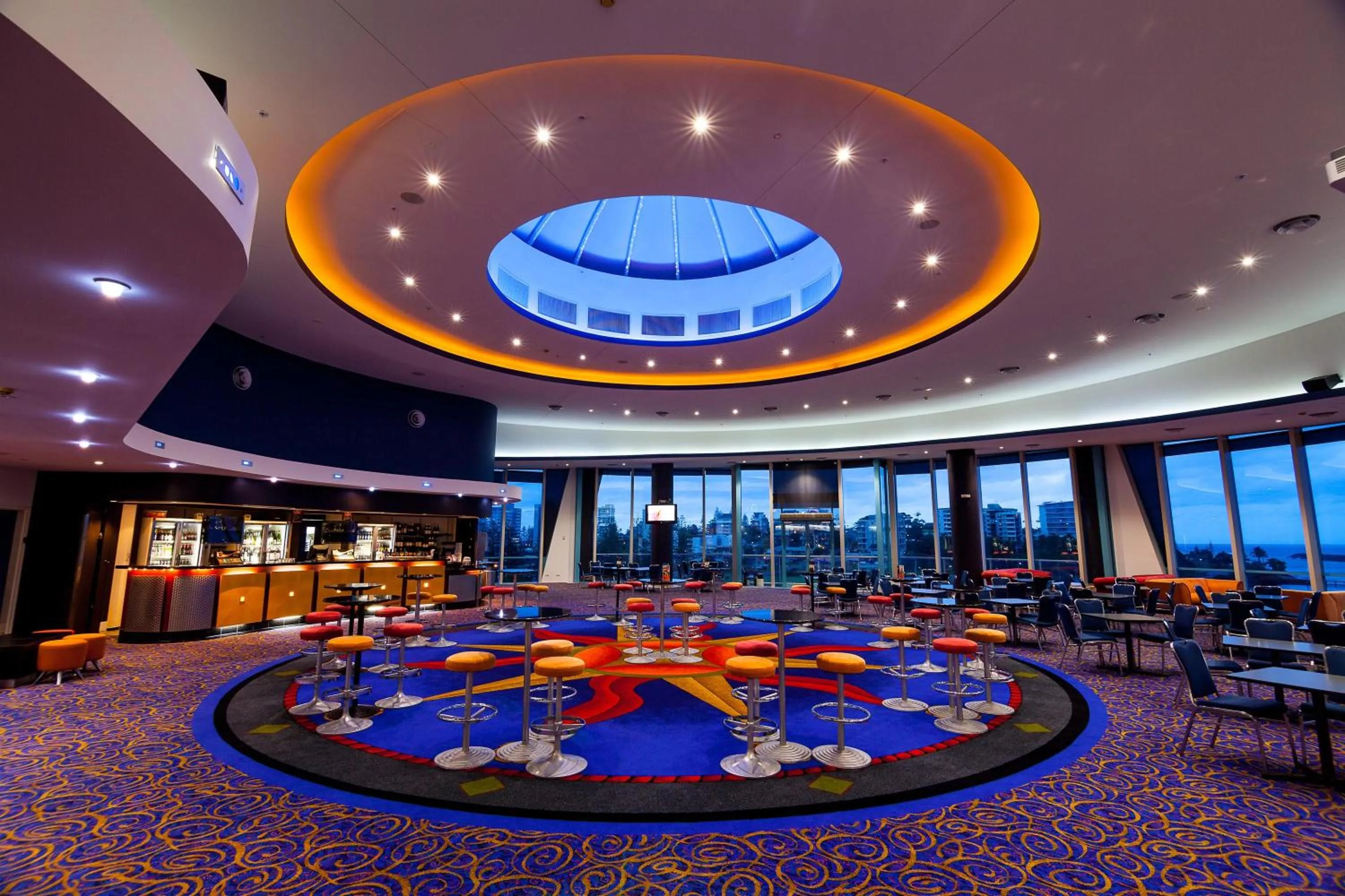 Restaurant/places to eat in Mantra Twin Towns