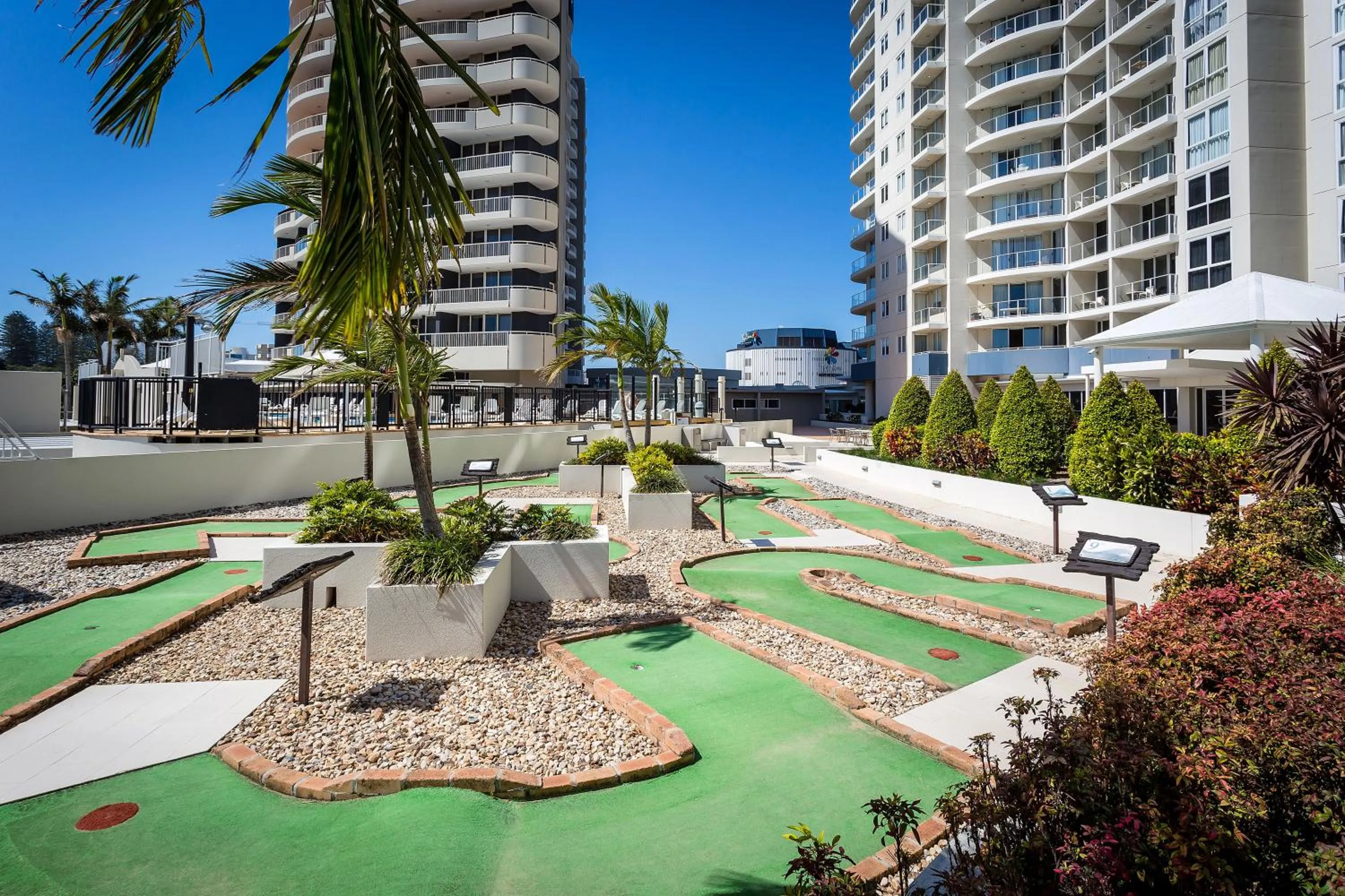 Minigolf in Mantra Twin Towns