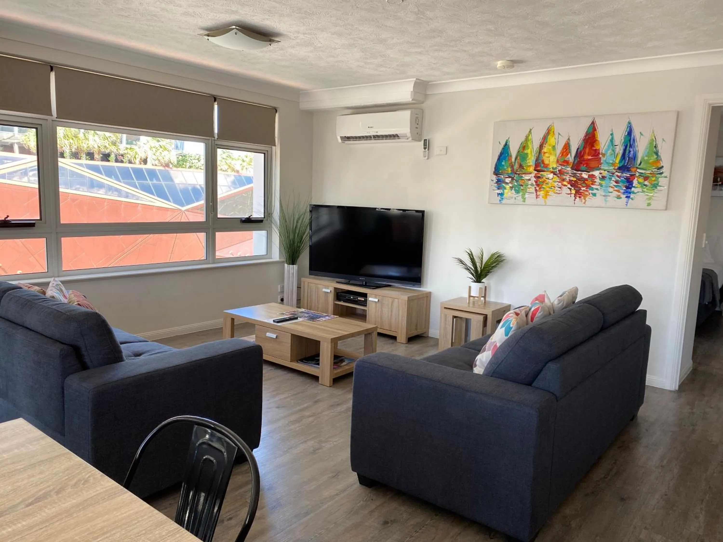 TV and multimedia in Wharf Boutique Apartments