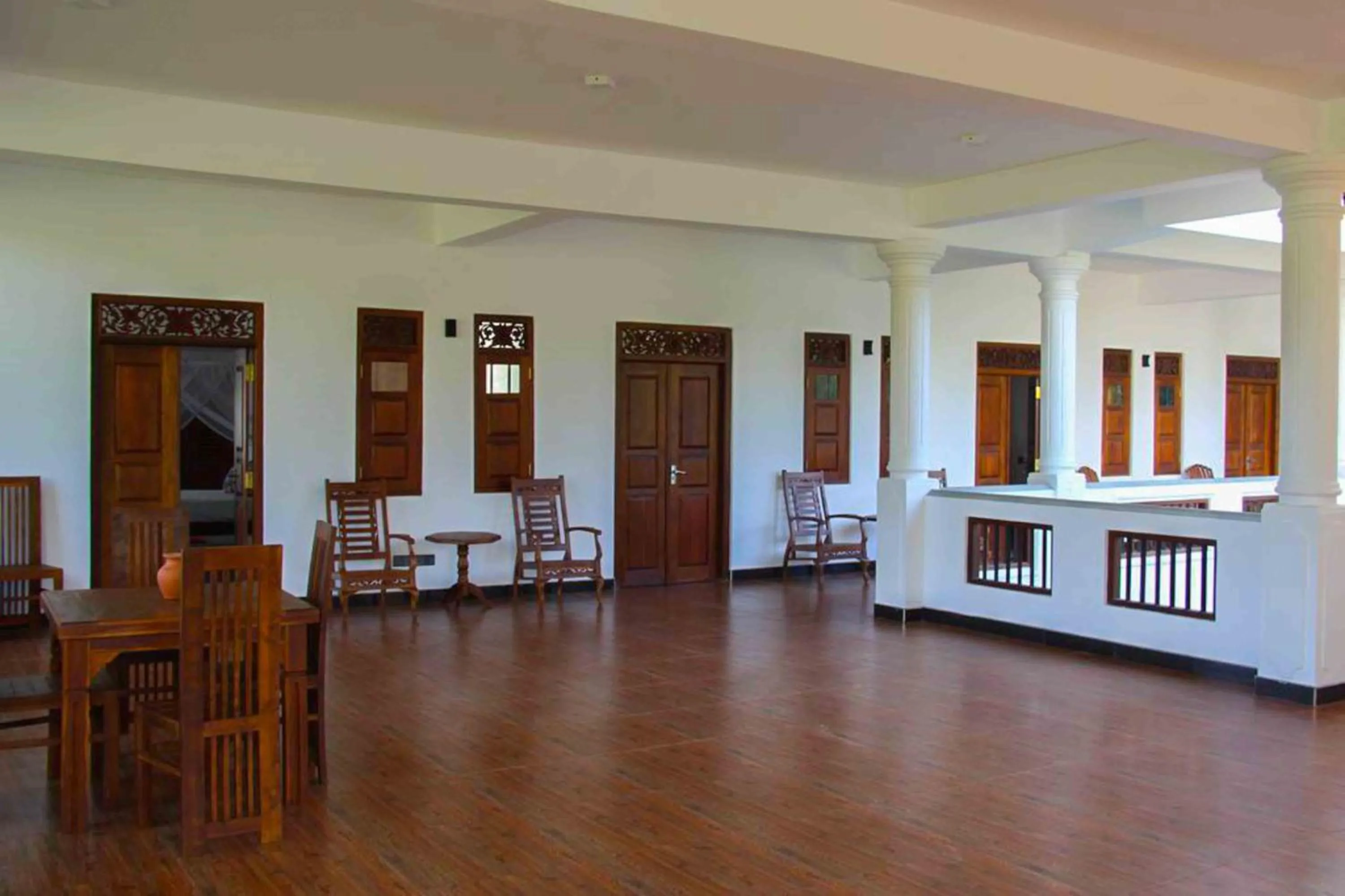 Restaurant/places to eat in Hotel Indigo