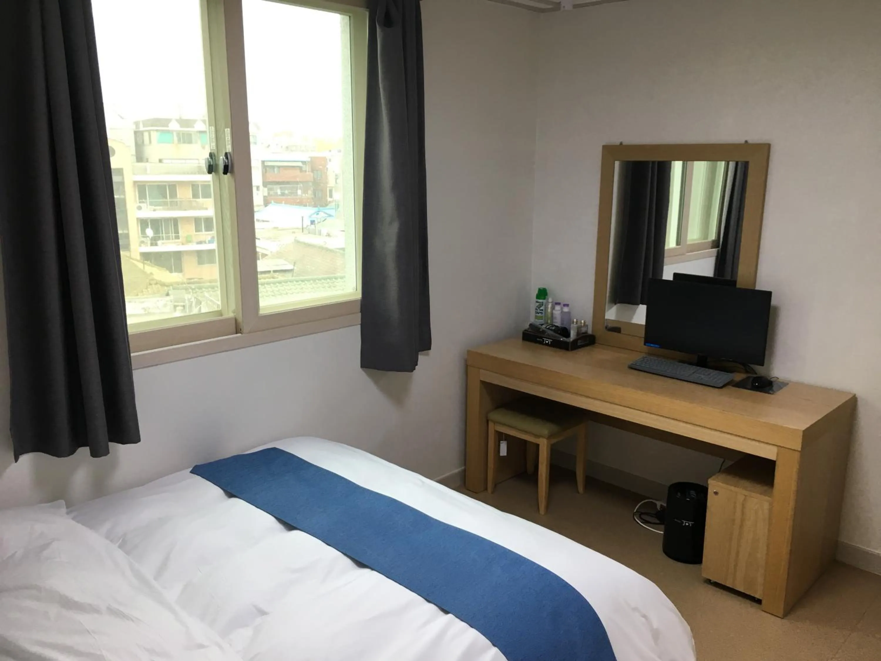 Other, Bed in Hotel Joy near Camp Humphres