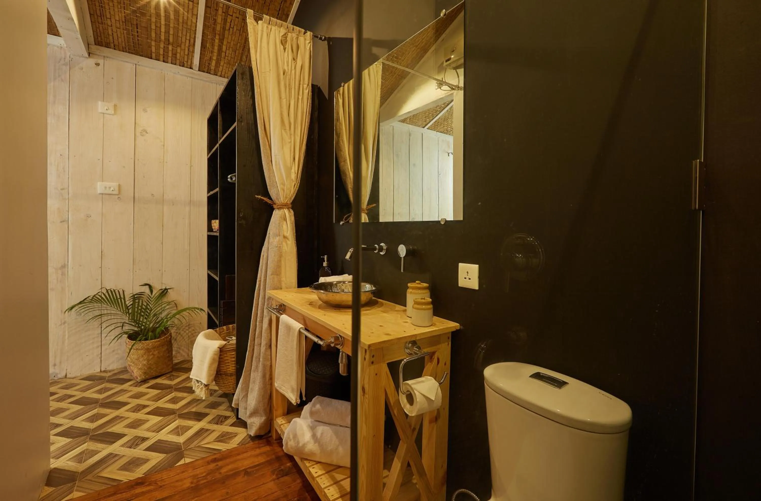 Bathroom in Palm Forest Palolem