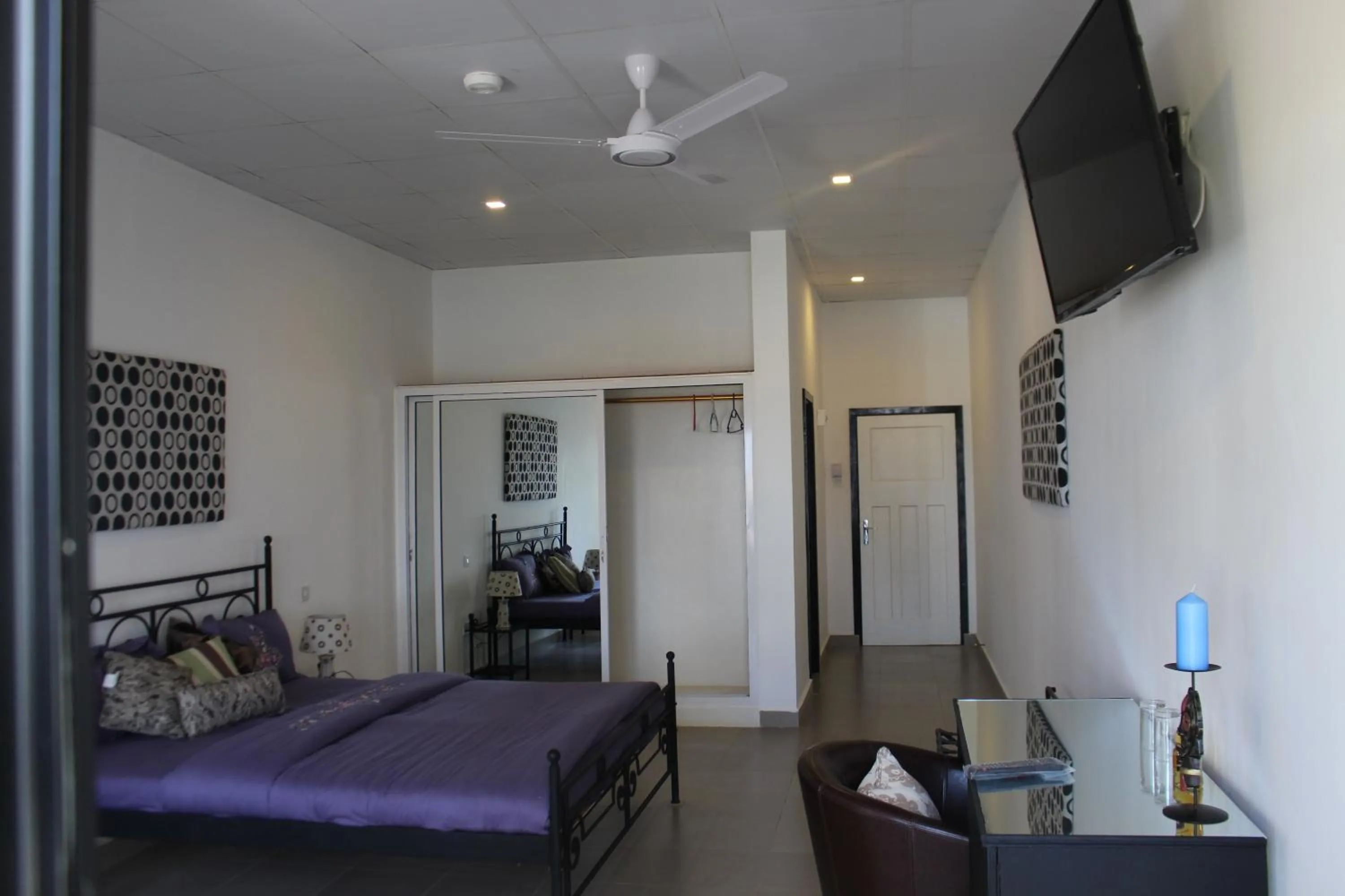 Photo of the whole room, Bed in Swiss Boutique Hotel