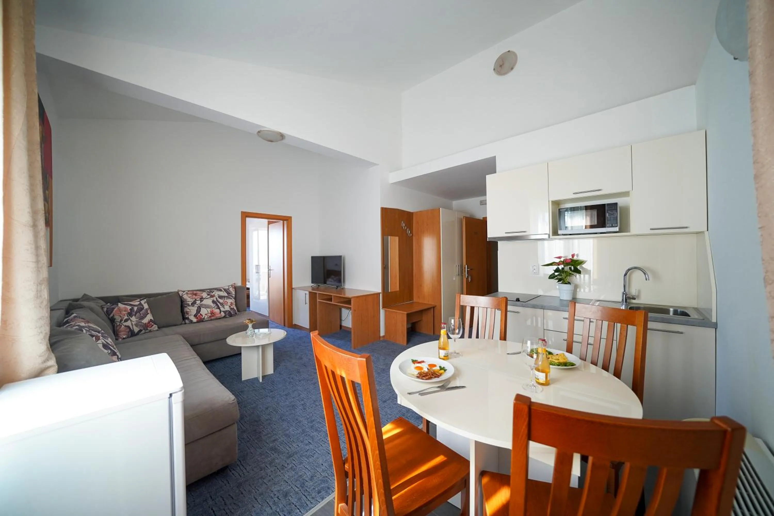 Kitchen or kitchenette in Villa Vicko