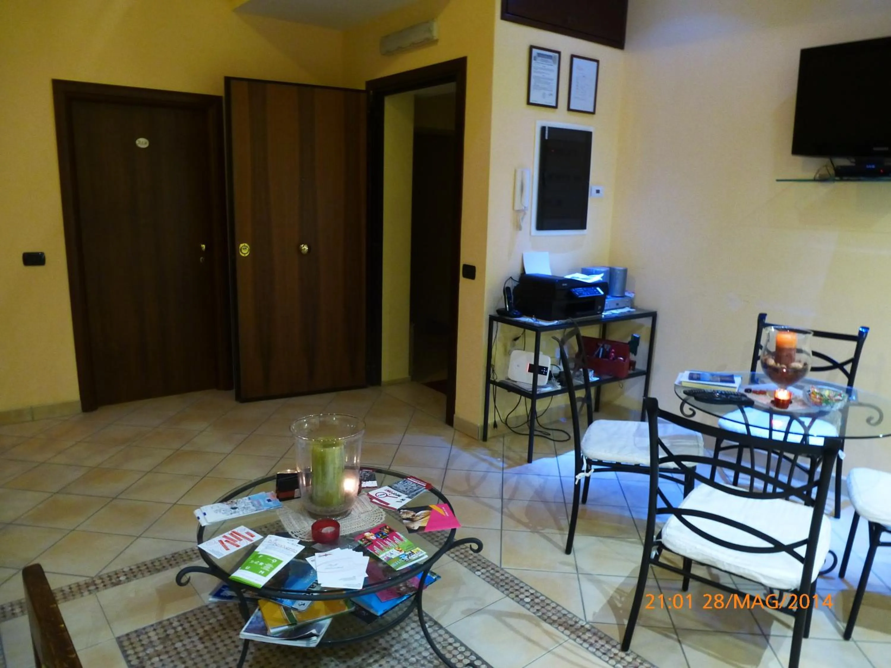 Facade/entrance in B&B Domus Traiani Benevento