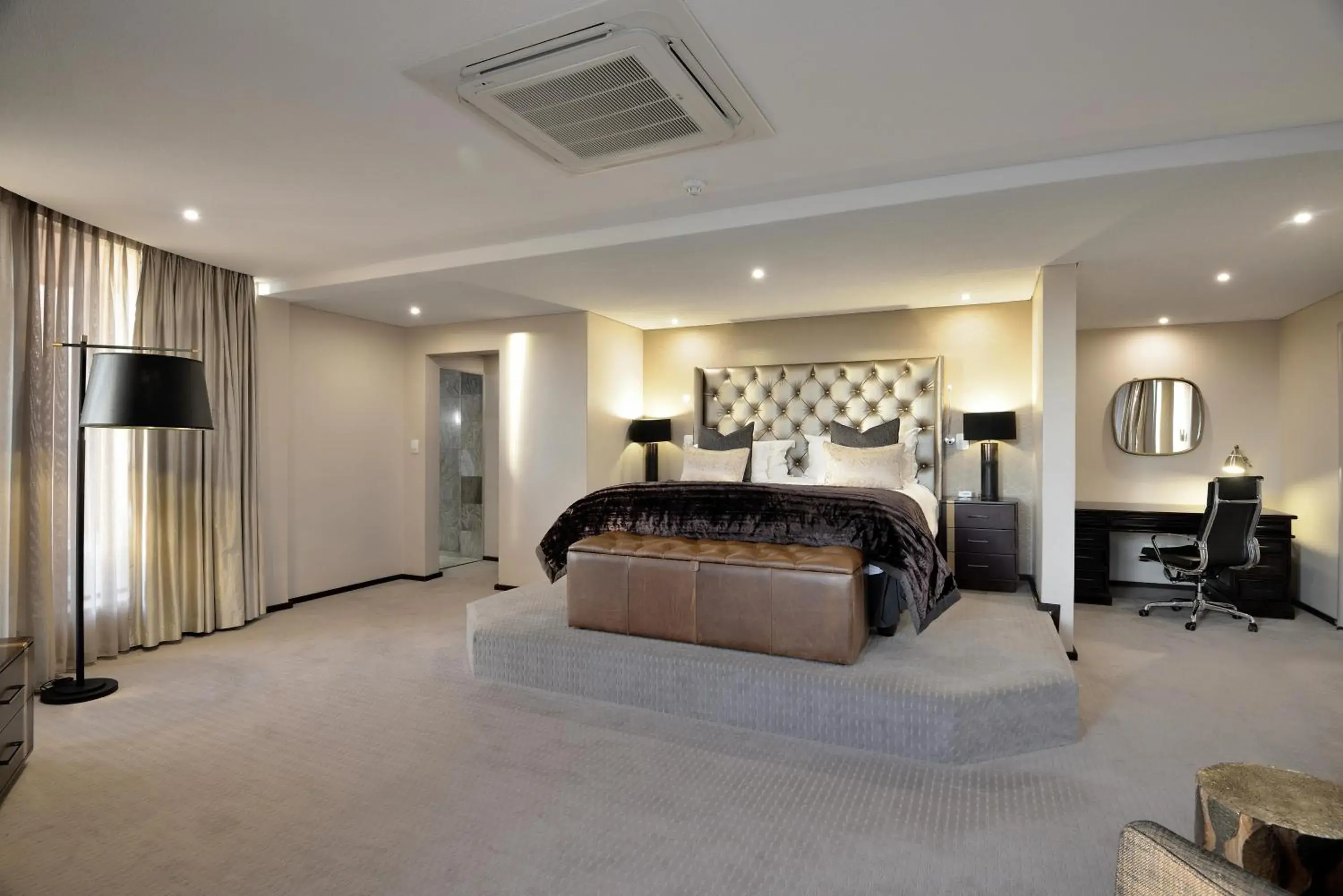 Presidential Suite in Windhoek Country Club Resort Presidential Suite in Windhoek Country Club Resort