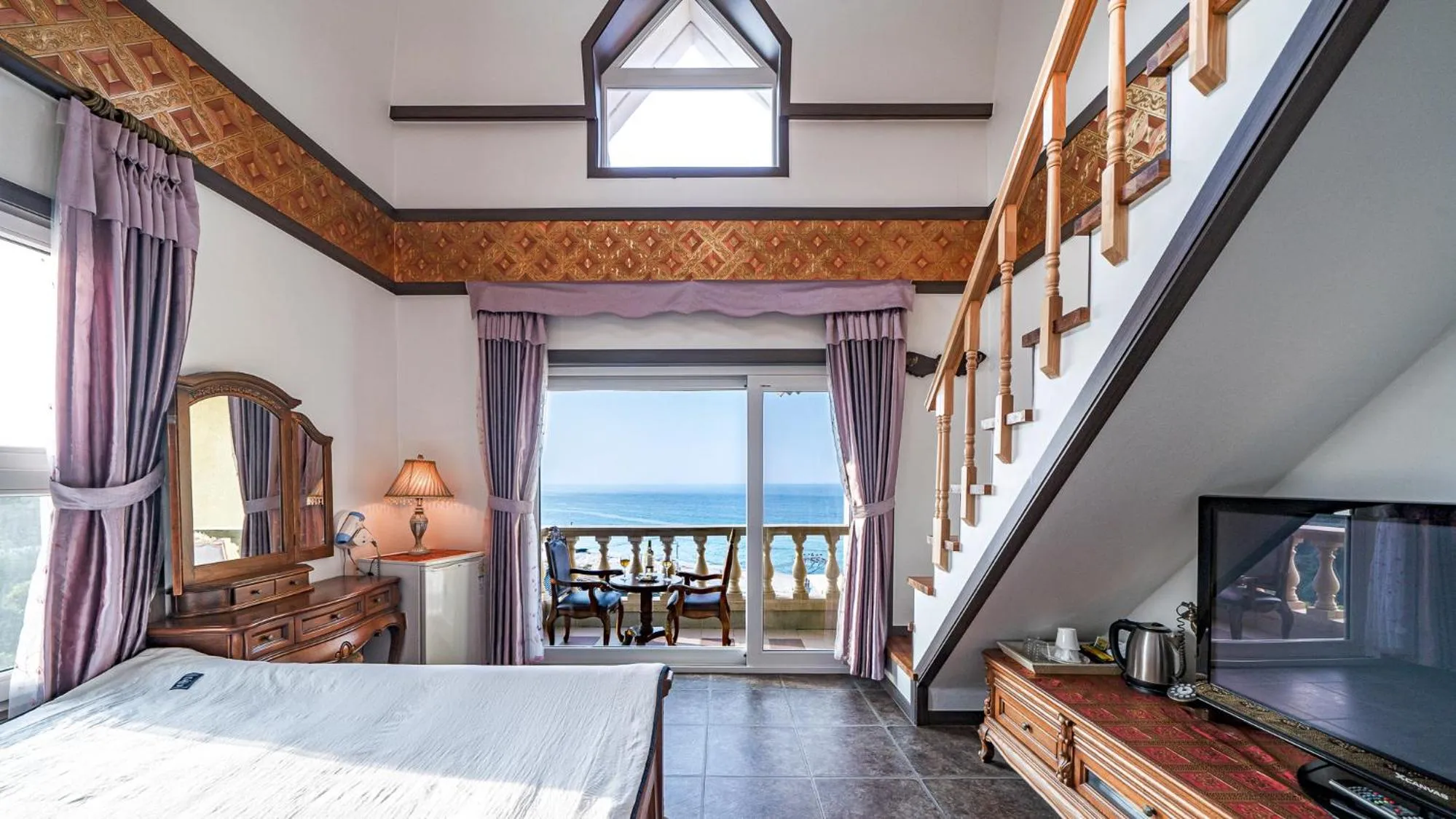 Photo of the whole room, Bed in Pension Badawa